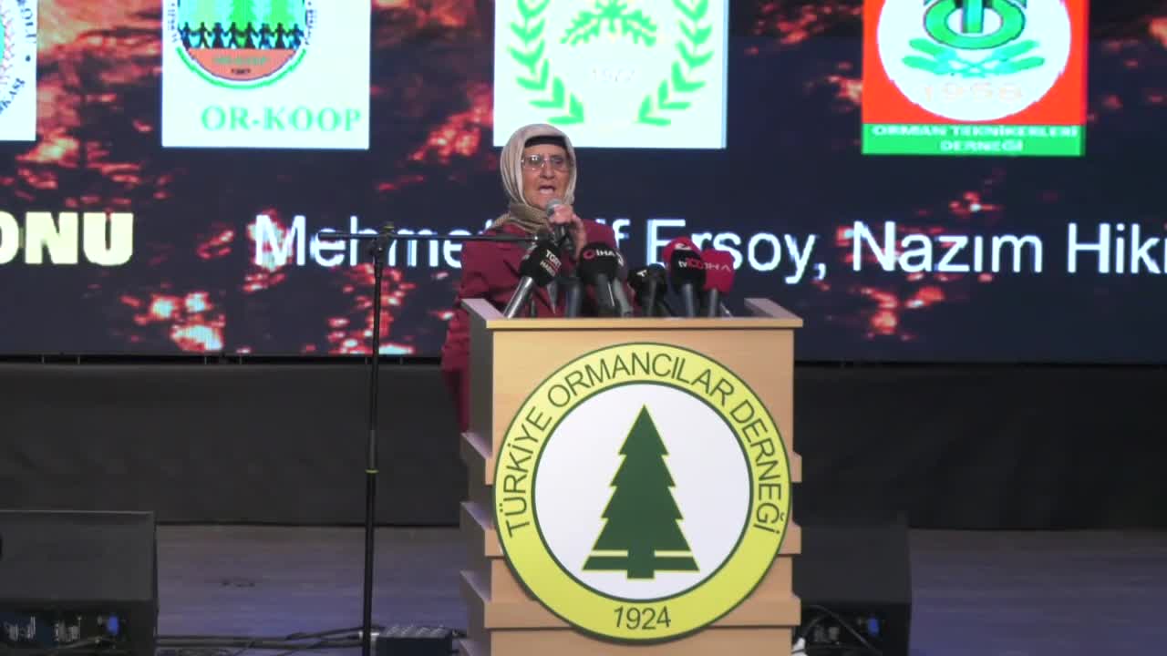 ORMANCI VE ORMAN KÖYLÜLERİ ANKARA'DA BİR ARAYA GELDİ... TERMİK SANTRALE KARŞI DİRENEN KÖYLÜ KADIN “ETMEYİN YAPMAYIN’ DEDİKÇE KEPÇE İLE ÜSTÜMÜZE YÜRÜDÜLER, ADALET BUNUN NERESİNDE”
