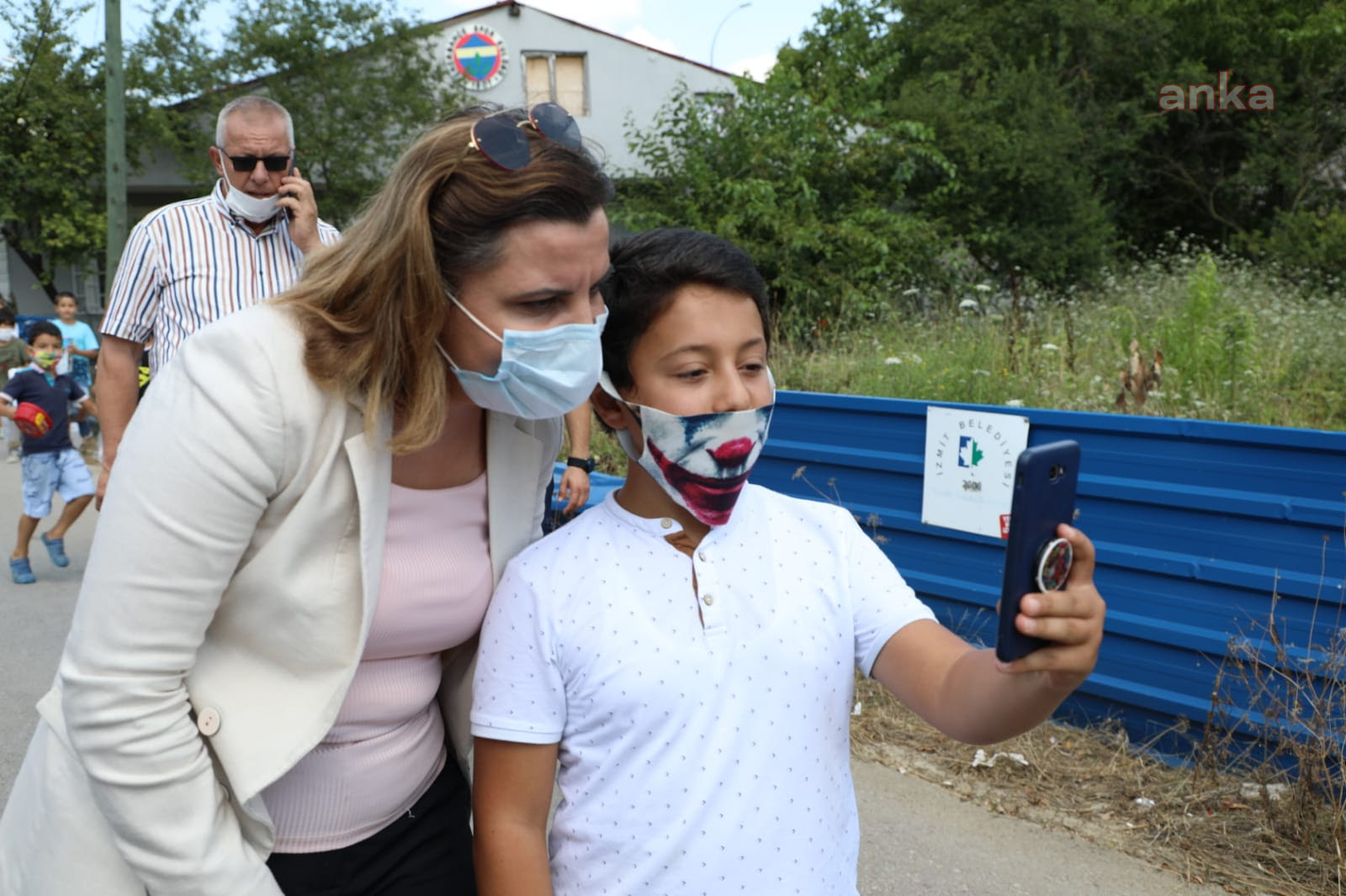 İZMİT BELEDİYE BAŞKANI HÜRRİYET, TÜYSÜZLER'İ SOKAK SOKAK İNCELEDİ