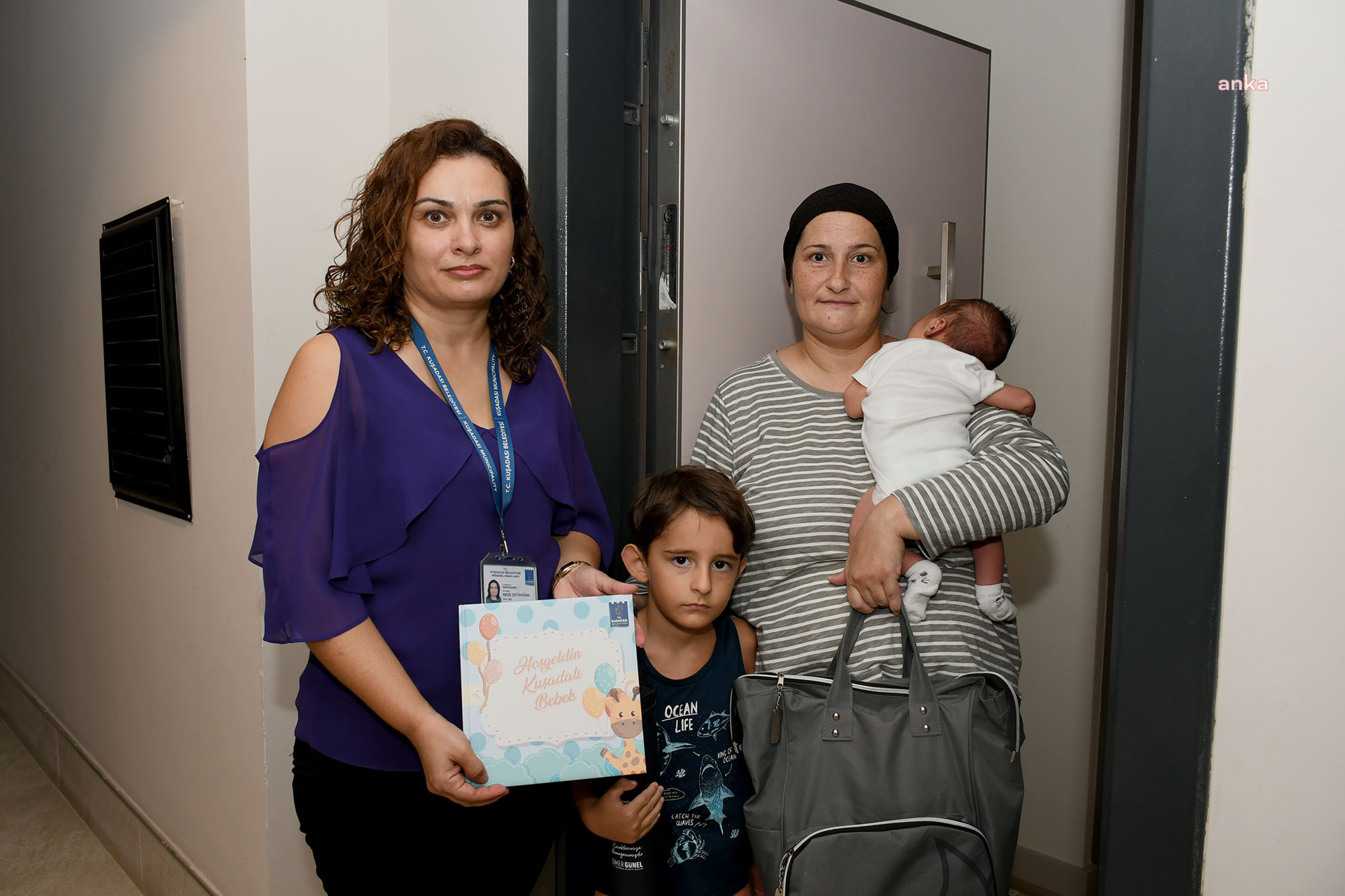 KUŞADASI BELEDİYESİ’NDEN YIL BOYUNCA 280 BEBEĞE HOŞ GELDİN ZİYARETİ