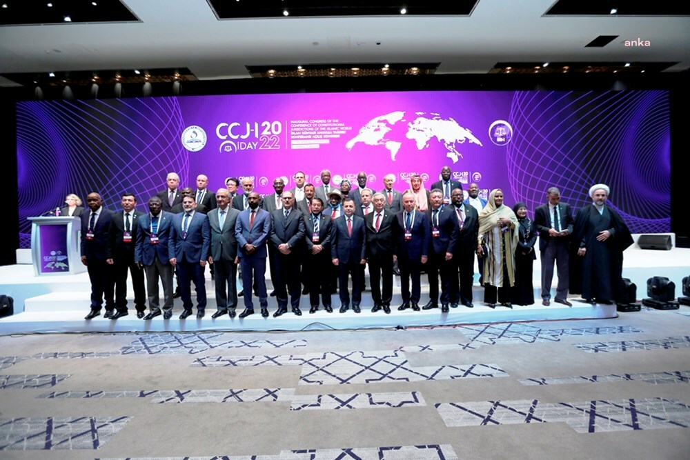 İSLAM DÜNYASI ANAYASA YARGISI KONFERANSI KURULDU, DÖNEM BAŞKANI ZÜHTÜ ARSLAN OLDU