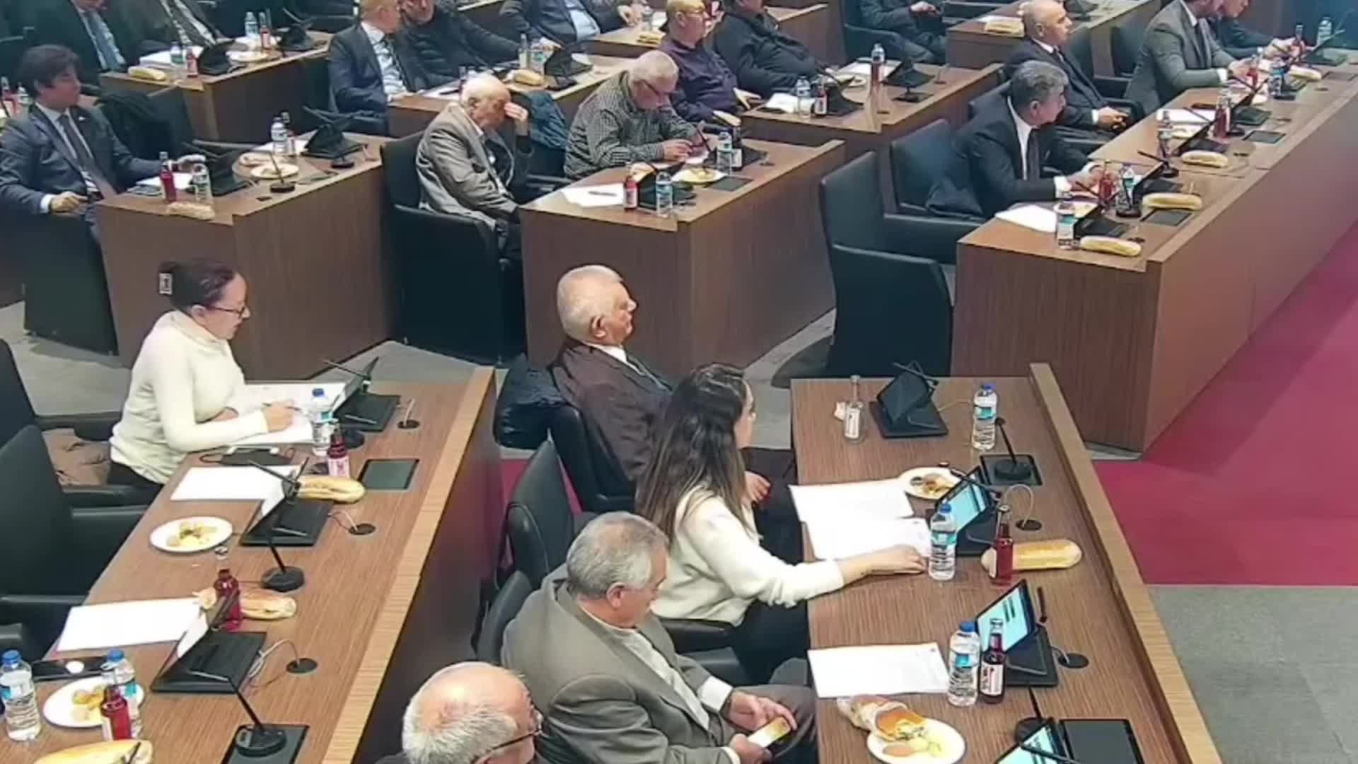 KÜTAHYA’DA SUYA YÜZDE 48 ZAM YAPILDI. 1 TON SU 8 LİRA OLDU