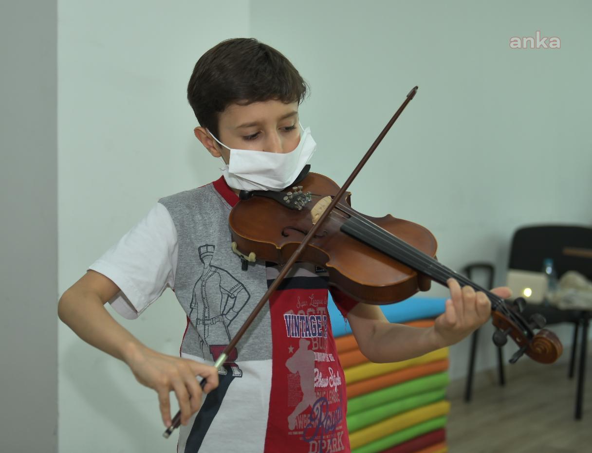 ESENYURT BELEDİYESİ KÜLTÜR AKADEMİSİ YAZ OKULU, 25 BRANŞTA EĞİTİME BAŞLADI