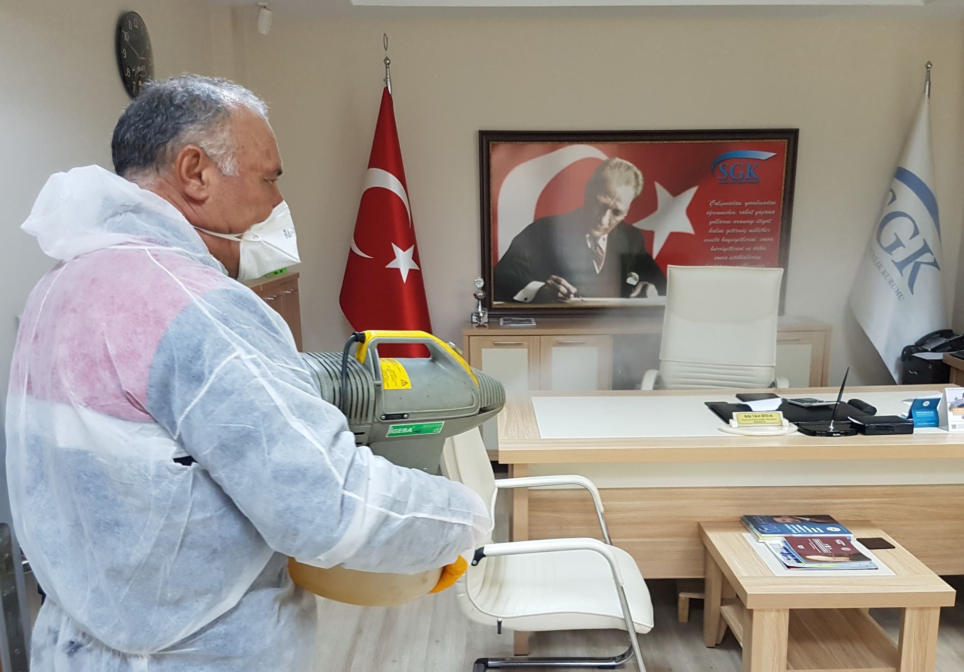 TURGUTLU'DA KORONAVİRÜSE GEÇİT YOK