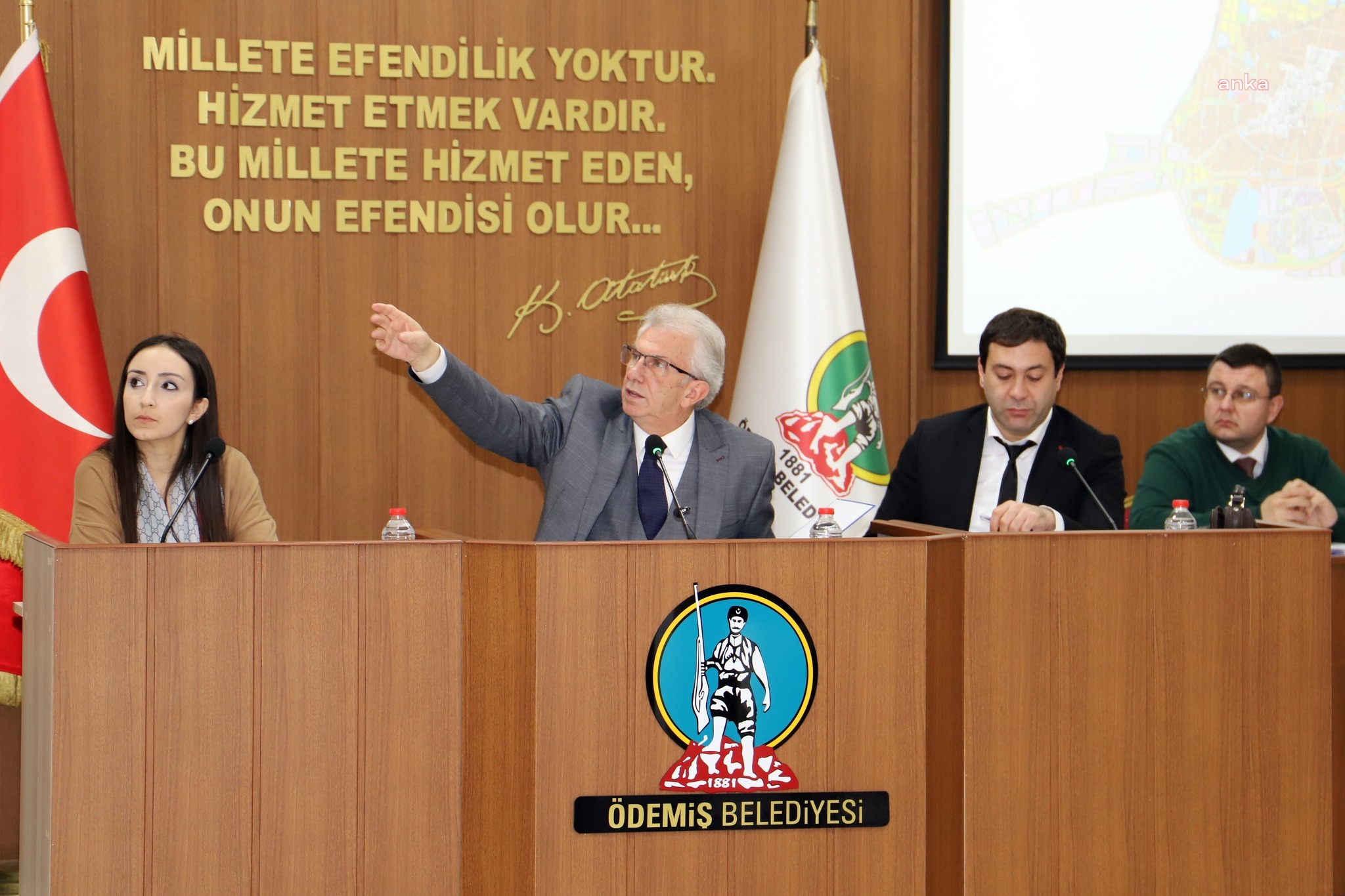 ÖDEMİŞ BELEDİYESİ’NDEN KENTE  TAM TEŞEKÜLLÜ SPOR KOMPLEKSİ