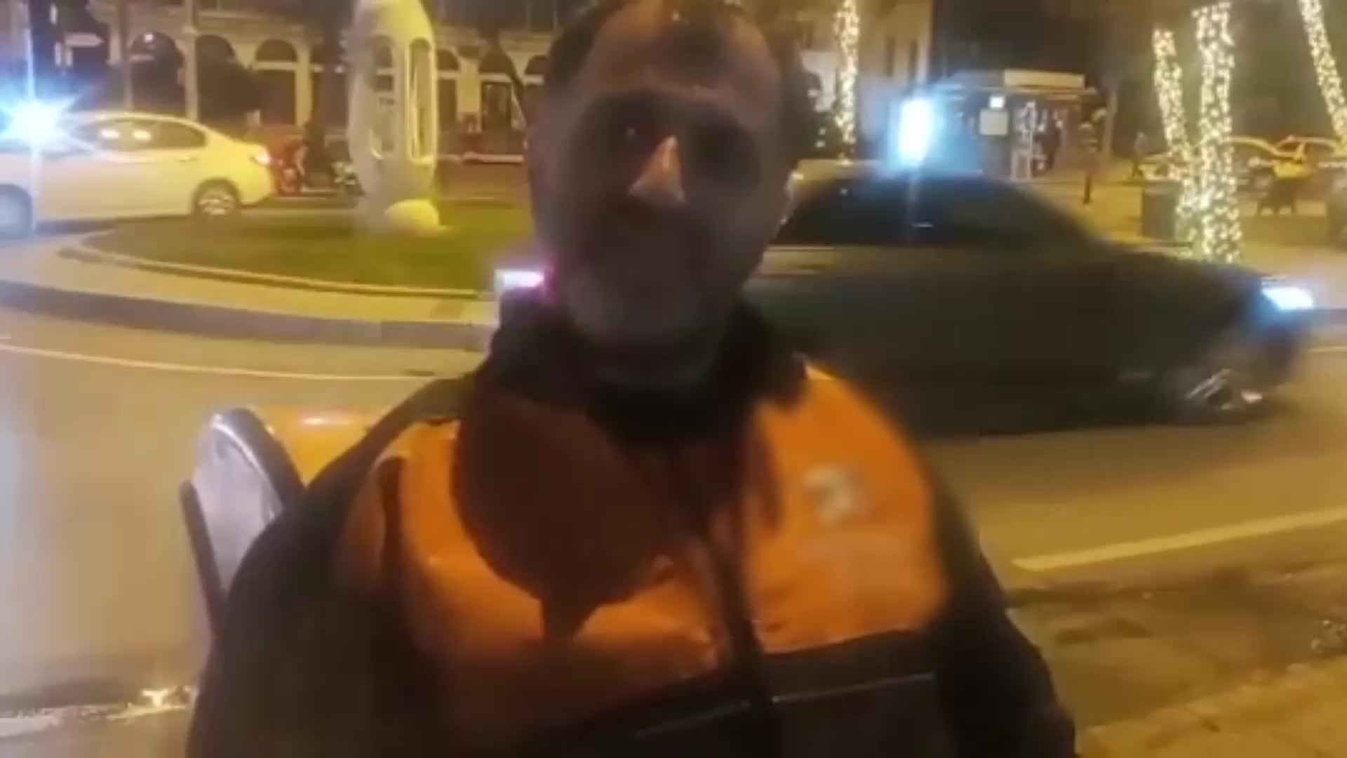 MOTOKURYELERDEN BAKAN VARANK’A: “GEÇEN SENE BİZ ZAM EYLEMLERİ YAPARKEN, HAKLARIMIZ GASP EDİLİRKEN SAYIN BAKAN’DAN NEDEN SES ÇIKMADI”