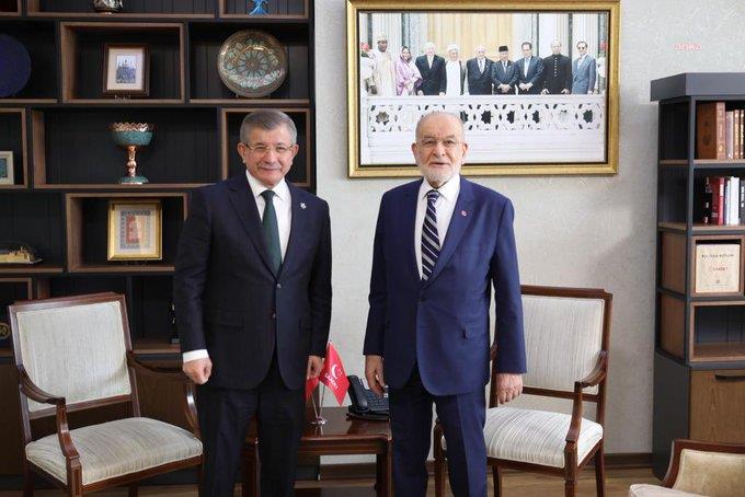 DAVUTOĞLU, SP LİDERİ KARAMOLLAOĞLU'NU ZİYARET ETTİ