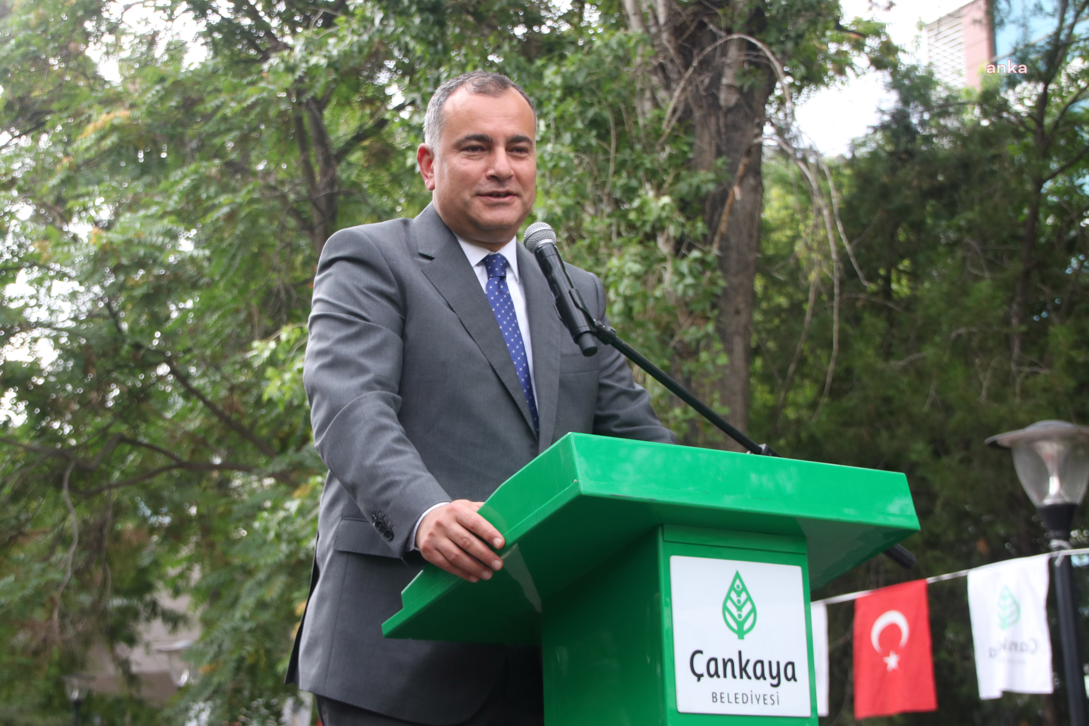 ALPER TAŞDELEN, 2022’NİN 'EN BAŞARILI BÜYÜKŞEHİR İLÇE BELEDİYE BAŞKANI' SEÇİLDİ