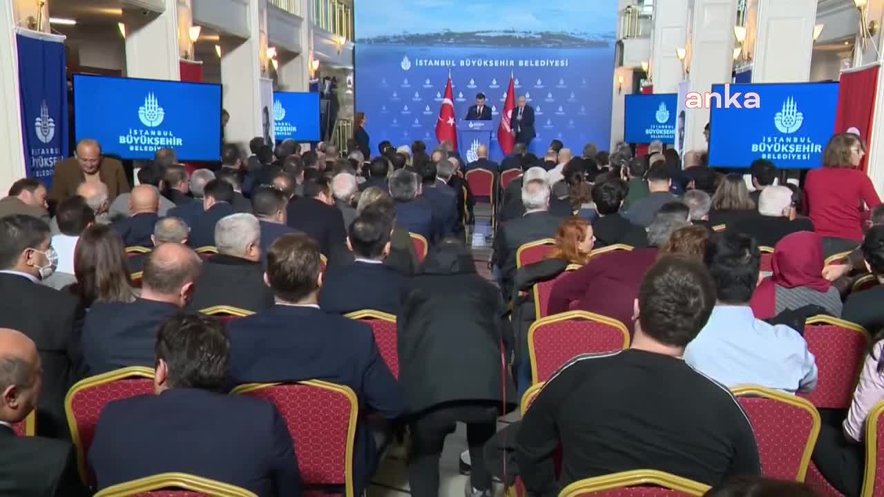 İMAMOĞLU, GAZETECİLERİN SORULARINI YANITLADI: "İBB’YE KAYYUM ATANMASI, TÜRKİYE CUMHURİYETİ TARİHİNİN EN KARA LEKELERİNDEN BİR TANESİ OLUR"