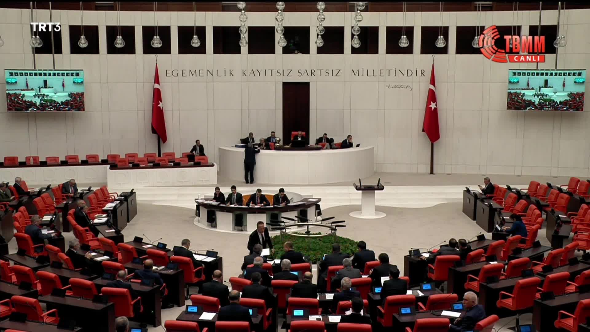 ENGİN ALTAY: DEMOKRATİK YASAL SINIRLAR İÇİRİSİNDE O GÖK KUBBE, O ERDOĞAN’IN BAŞINA YA YIKILACAK YA YIKILACAK