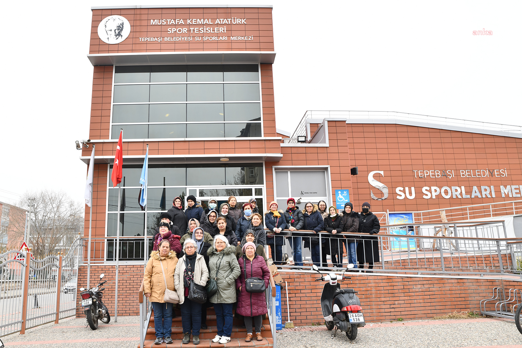 BELDE EVİ SAKİNLERİ, HİZMET TURLARI İLE TEPEBAŞI BELEDİYESİ'NİN PROJELERİNİ TANIYOR
