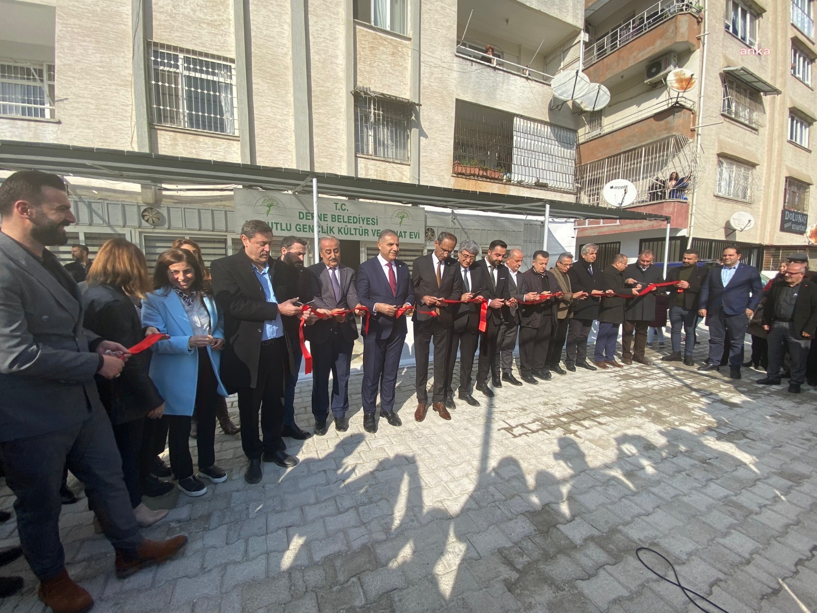 DEFNE BELEDİYESİ’NİN ARMUTLU GENÇLİK KÜLTÜR VE SANAT EVİ AÇILDI