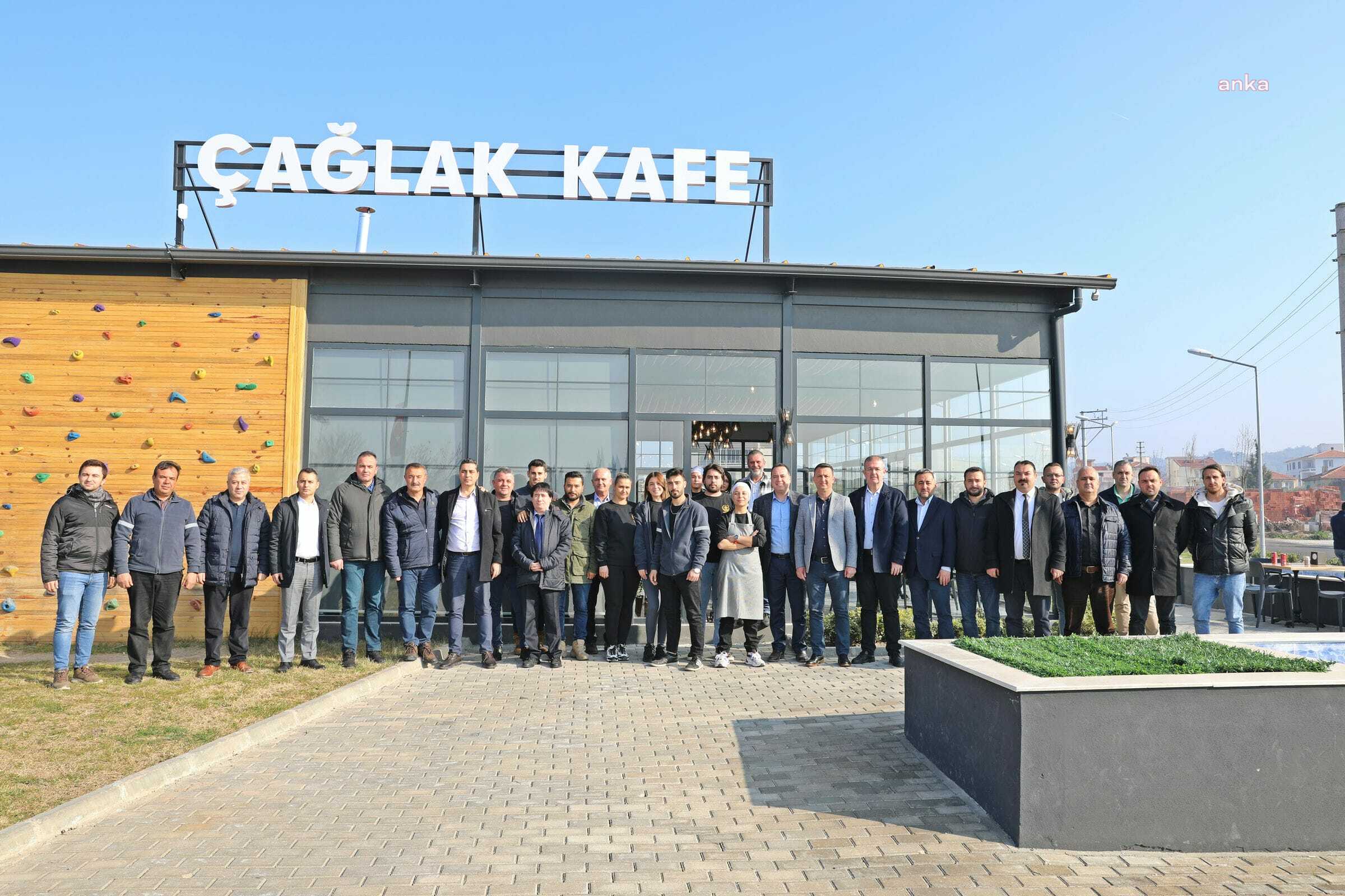 AKHİSAR BELEDİYESİ ÇAĞLAK KAFE HİZMETE BAŞLADI