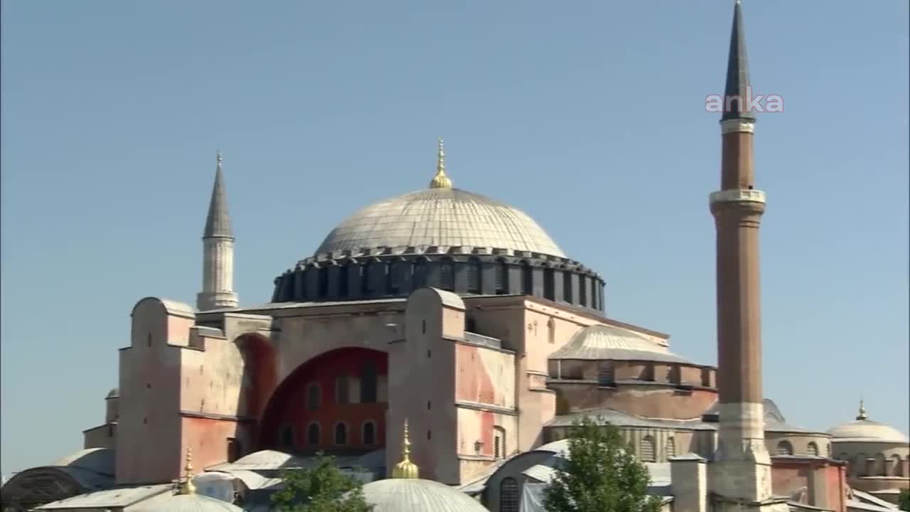 İBB AYASOFYA ÖNLEMLERİ:. MASKE,VE  SECCADE DAĞITILACAK