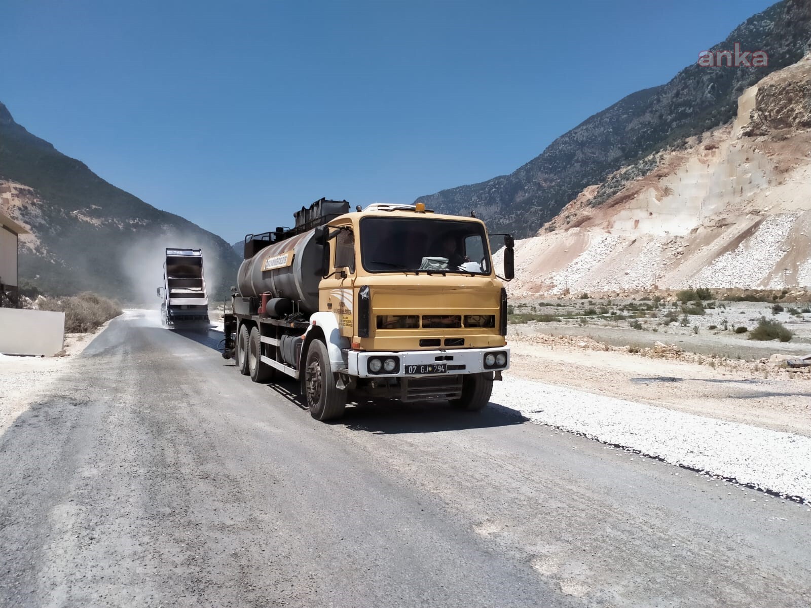 DEMRE KÖŞKERLER YOLU ASFALTLANDI