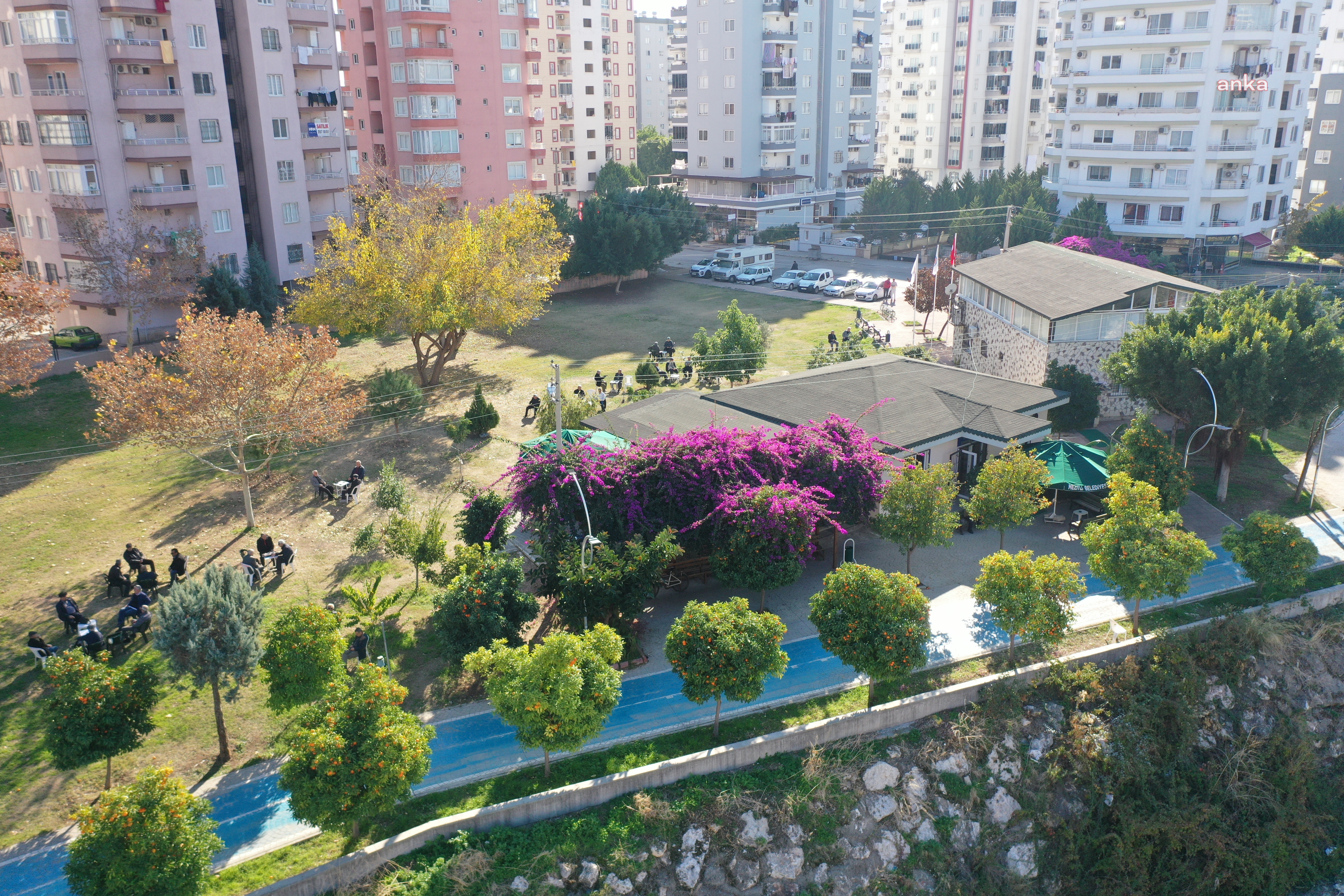 MEZİTLİ BELEDİYESİ EMEKLİ EVİ FAALİYETE DEVAM EDİYOR
