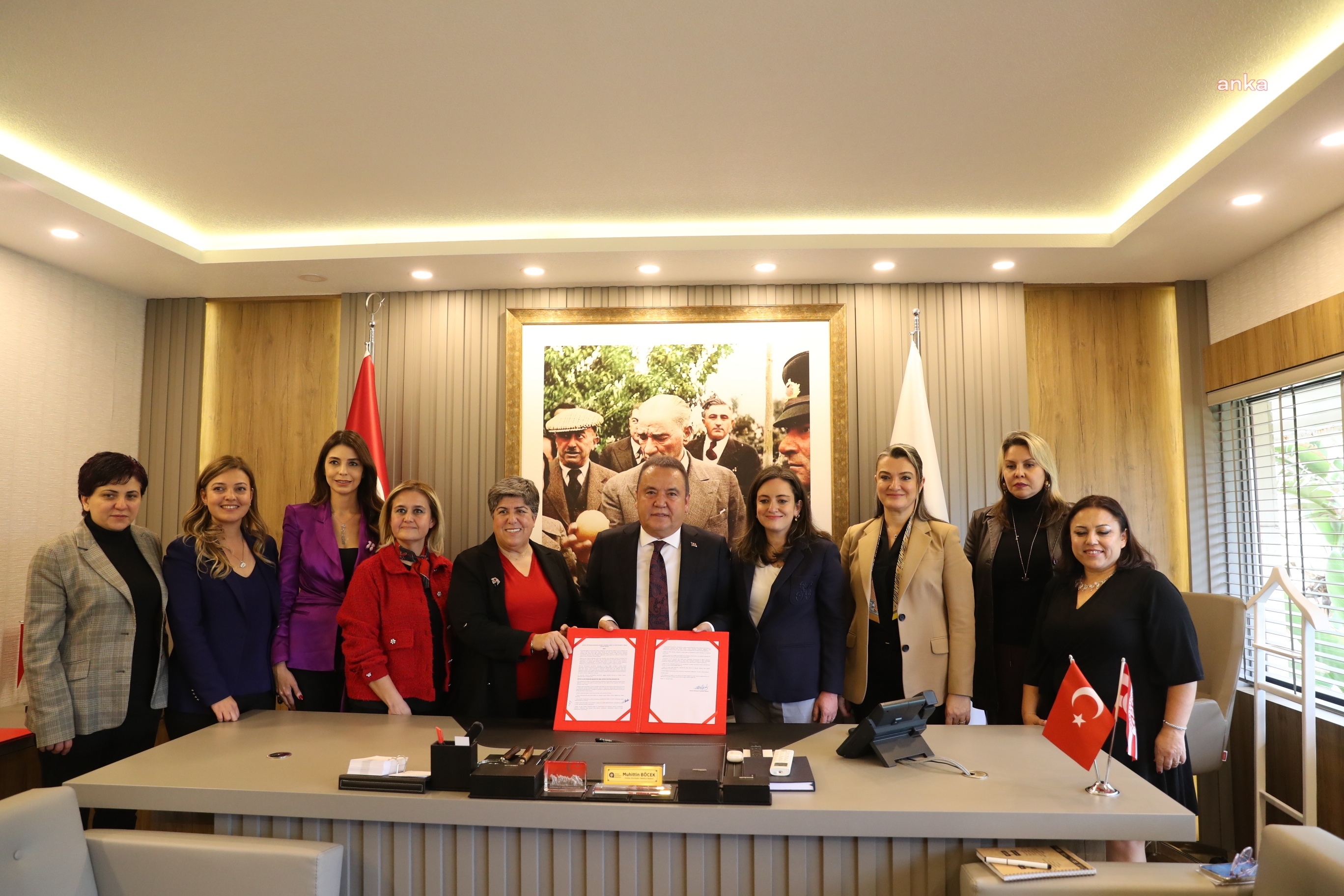 ANTALYA BÜYÜKŞEHİR’DEN ‘ÇALIŞMA YAŞAMINDA ŞİDDETİ VE TACİZİ ÖNLEMEYE YÖNELİK’ İMZA