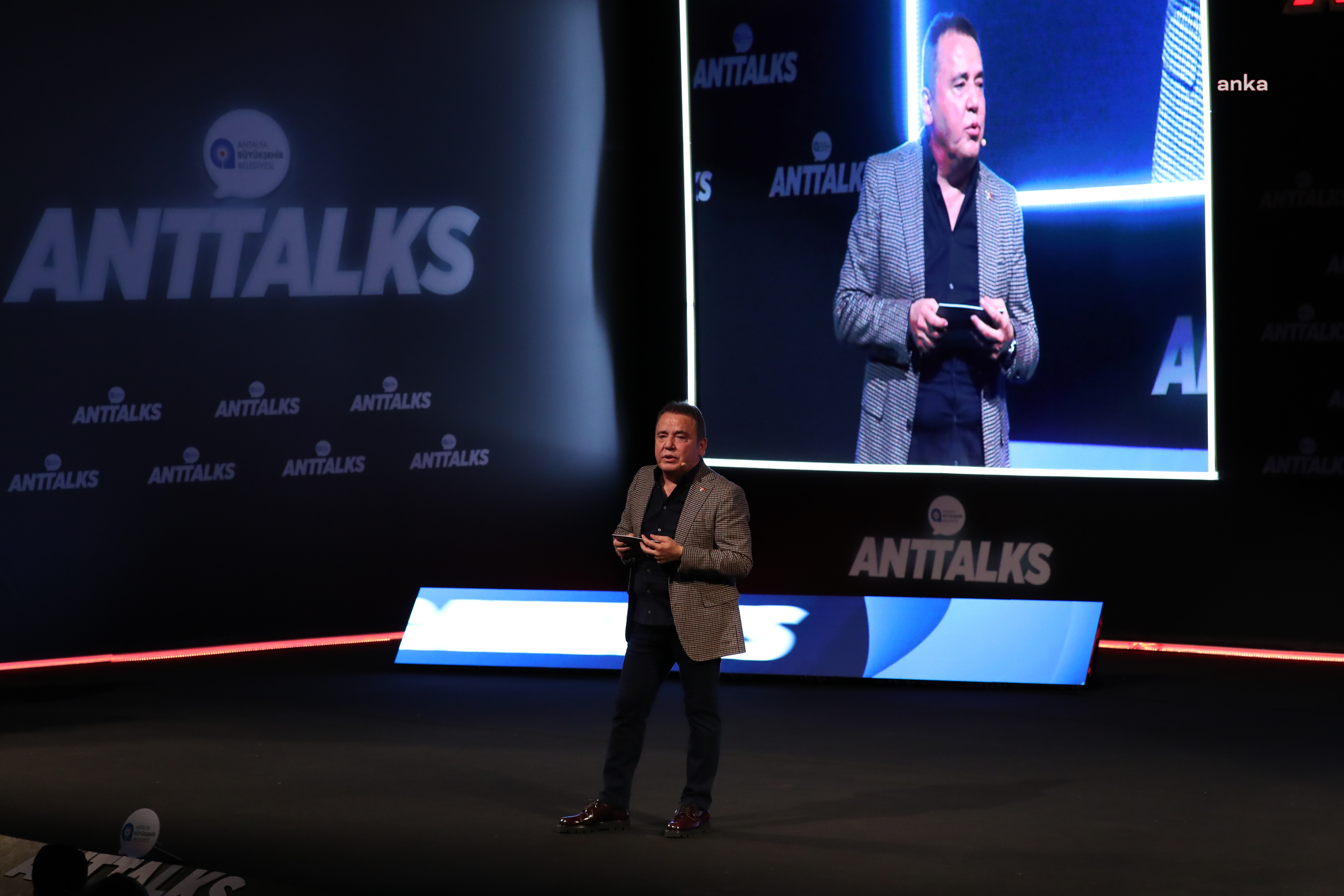 ANTALYA’DA ‘ANTTALKS: İLHAM VEREN BAŞARI HİKAYELERİ’ ETKİNLİĞİ DÜZENLENDİ