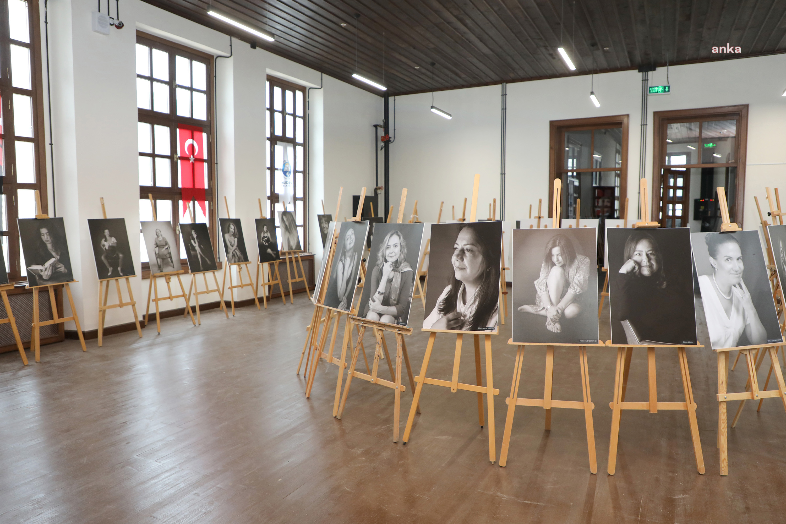 MUDANYA BELEDİYESİ, CUMHURİYET KADINLARININ İSMİNİ TAŞ MEKTEP AKADEMİ’DE YAŞATACAK
