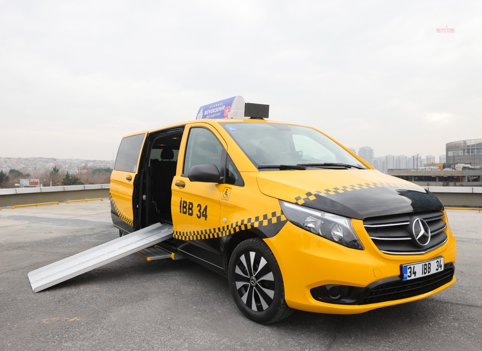 İSTANBUL'DA MİNİBÜS VE DOLMUŞLARIN TAKSİYE DÖNÜŞÜMÜ İÇİN BAŞVURULAR BAŞLIYOR