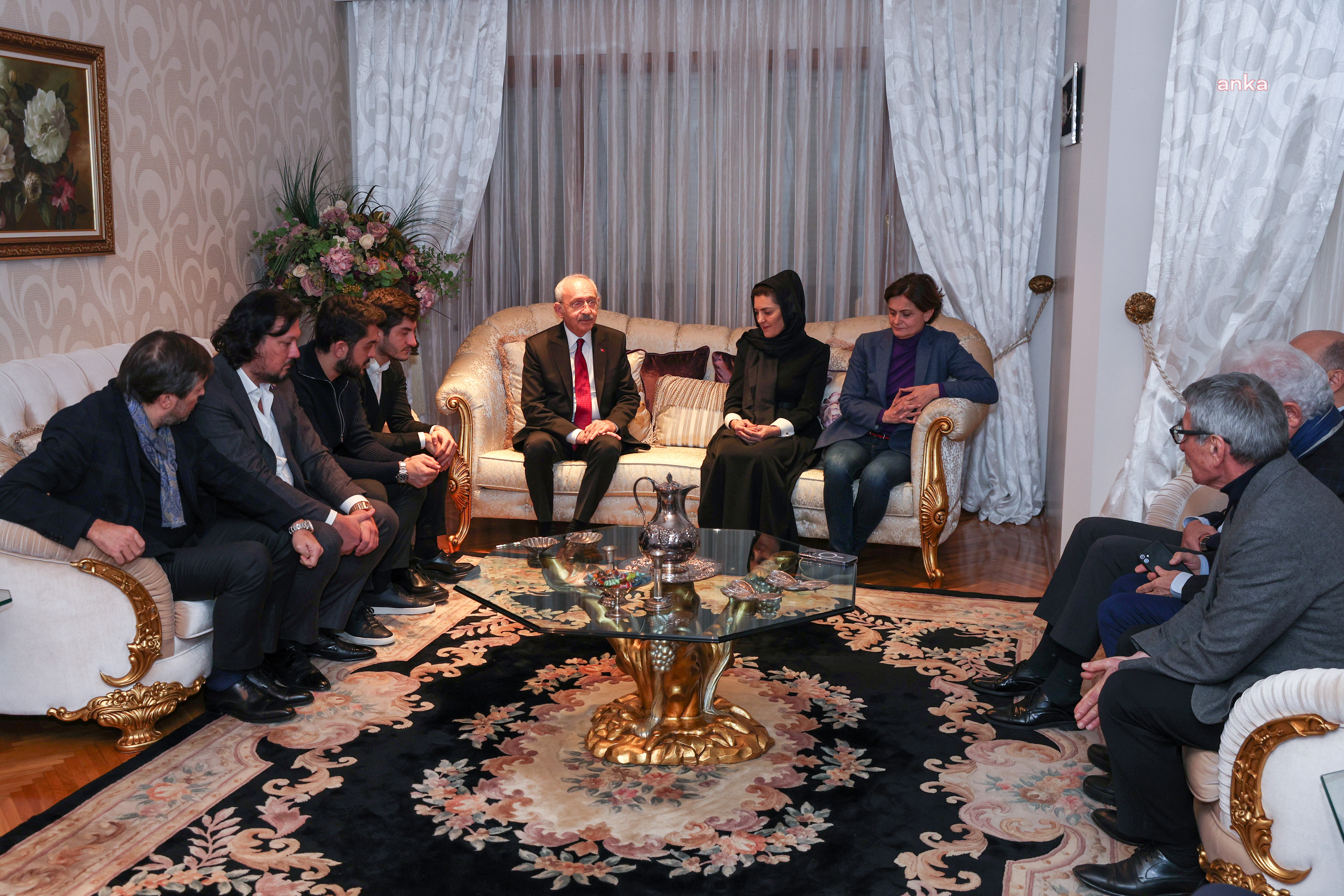 KILIÇDAROĞLU, HAYATINI KAYBEDEN BURHAN ÇAÇAN’IN AİLESİNİ ZİYARET ETTİ