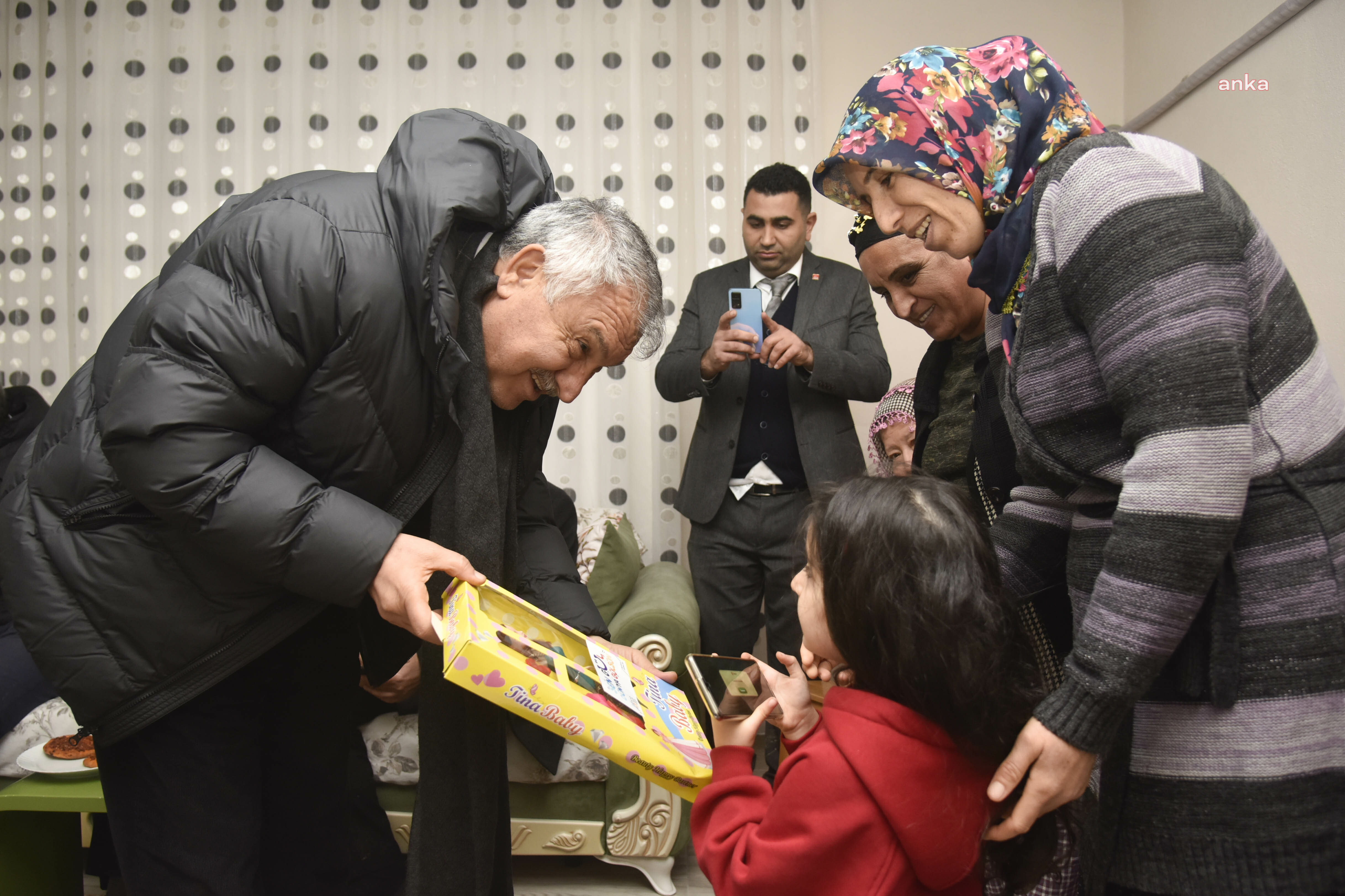 ADANA BÜYÜKŞEHİR BELEDİYE BAŞKANI KARALAR, KARATAŞ’IN KÖYLERİNDE HALKLA BULUŞTU