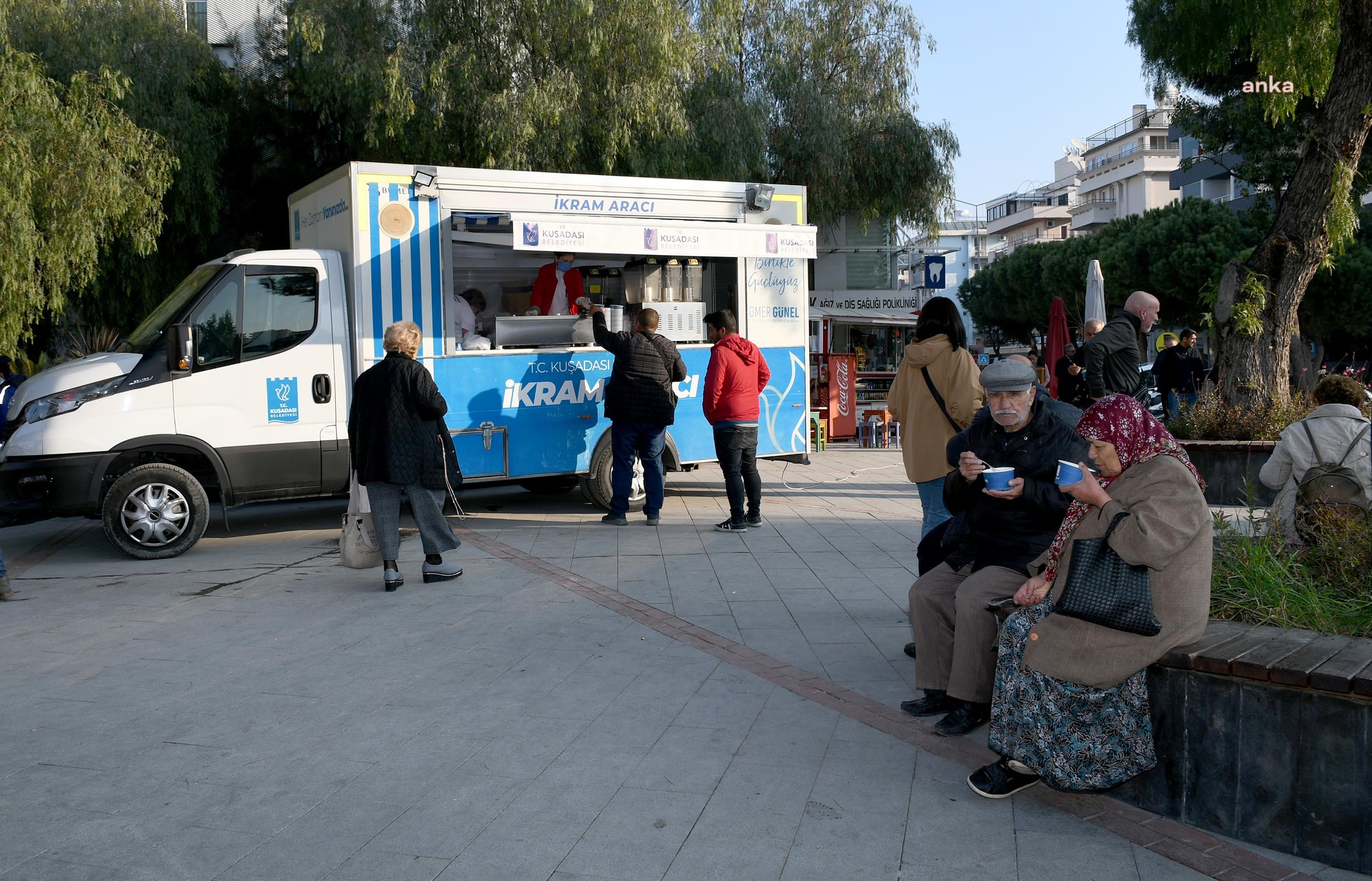 KUŞADASI BELEDİYESİ’NDEN YURTTAŞA ÇORBA İKRAMI