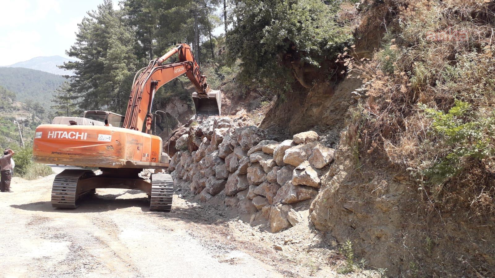 ANTALYA BÜYÜKŞEHİR'DEN ALANYA KIRSALINDA YOL ÇALIŞMASI