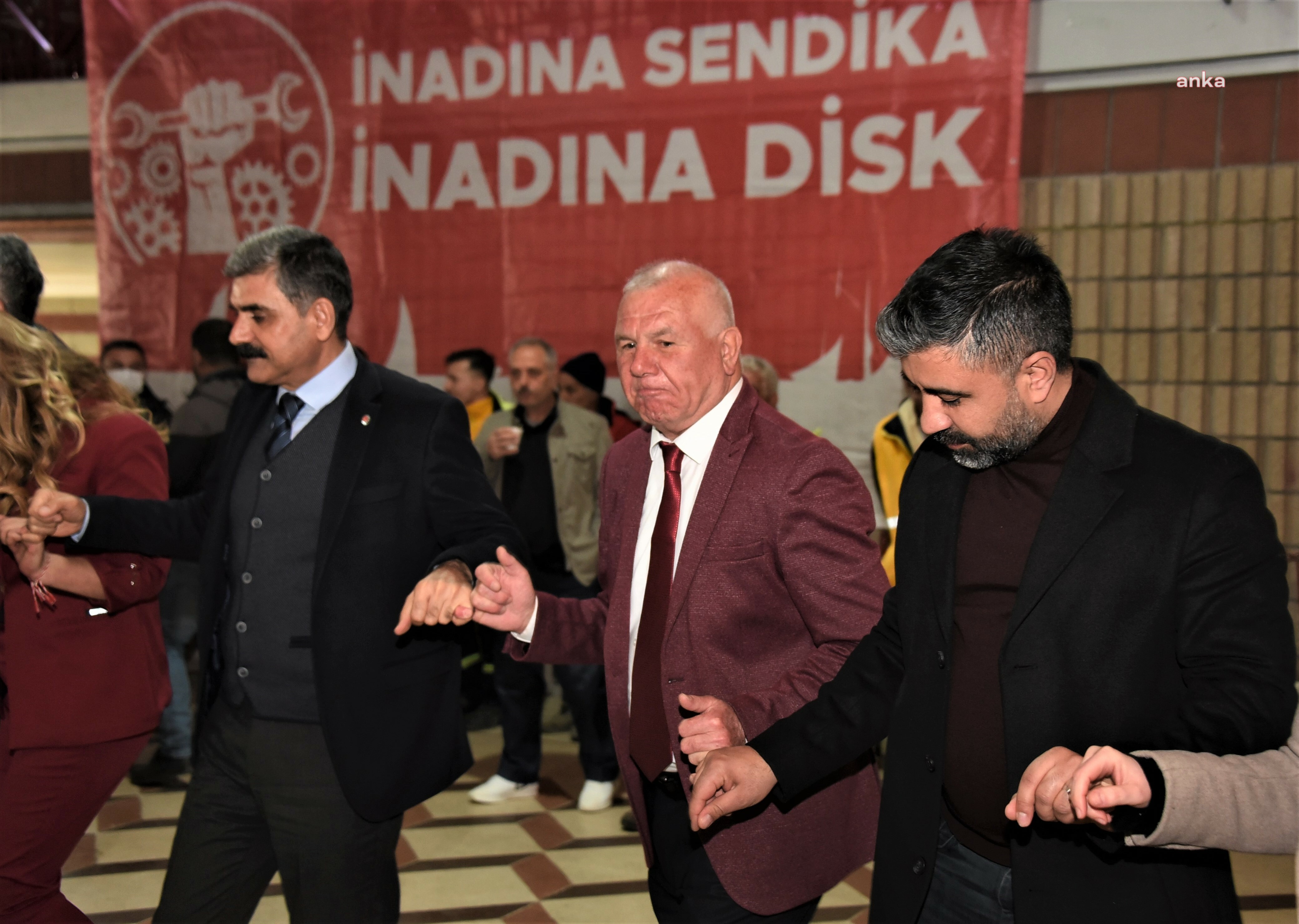 KEMALPAŞA BELEDİYESİ’NDE EN DÜŞÜK İŞÇİ MAAŞI 12 BİN 300 TL OLDU