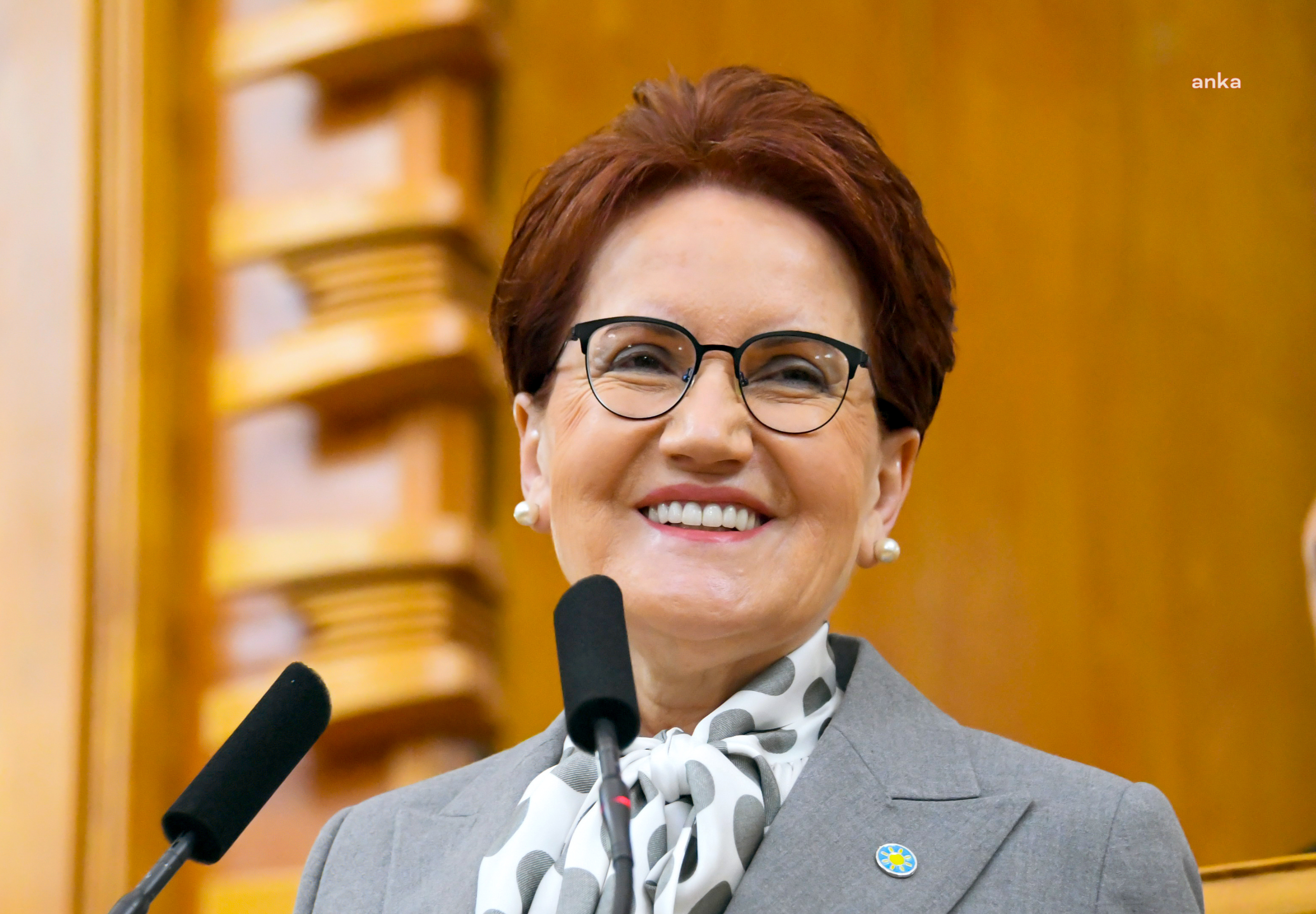 MERAL AKŞENER, BAŞÖRTÜSÜNE İLİŞKİN ANAYASA DEĞİŞİKLİĞİ İÇİN AKP’YE MEYDAN OKUDU: “ANAYASAYSA ANAYASA, MUTABAKATSA MUTABAKAT. BİZ VARIZ. AMA ÖYLE ‘AĞAM DEDİ, PAŞAM DEDİ, SARAY DEDİ’ YOK”
