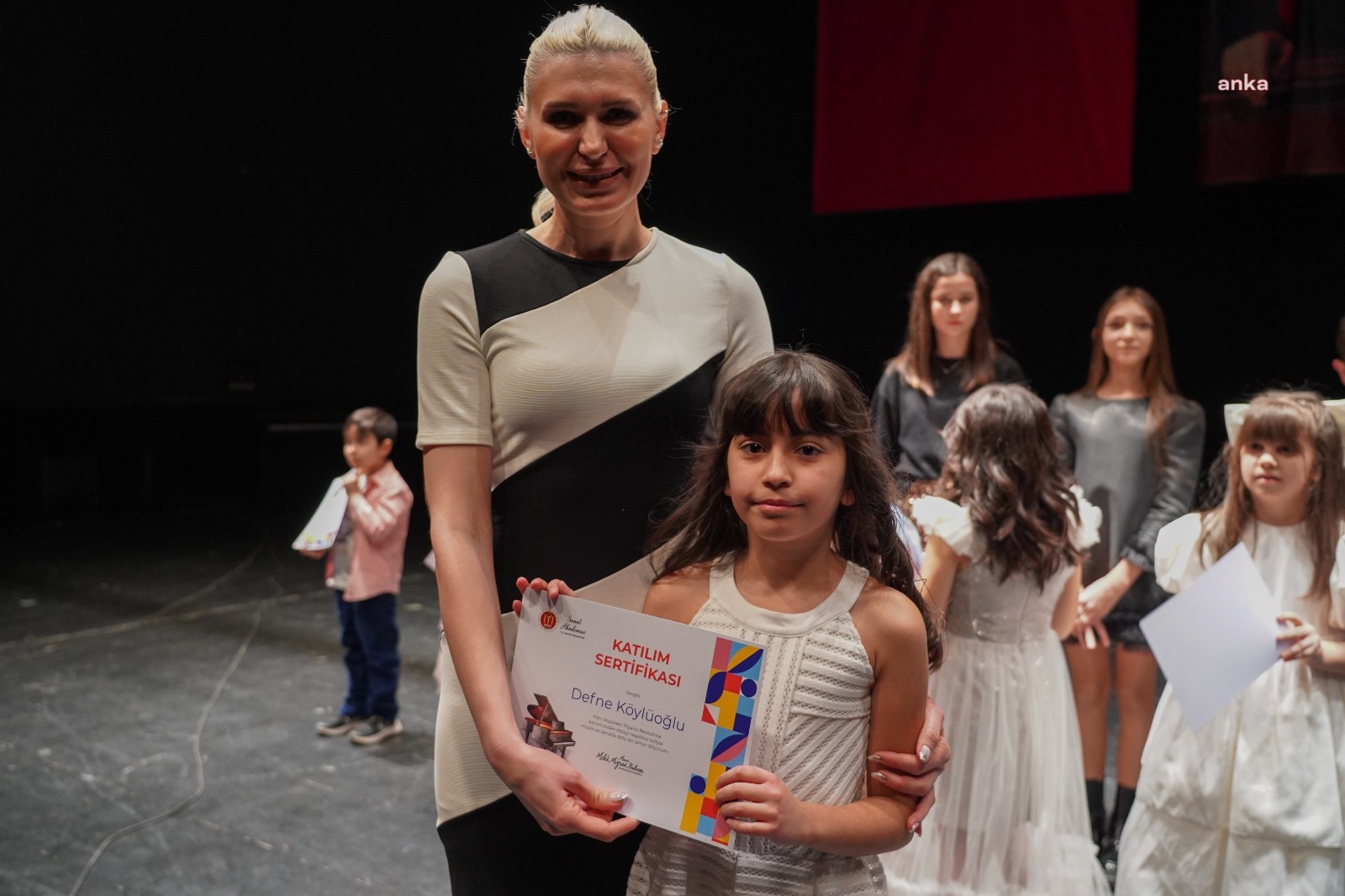 BİLECİK BELEDİYESİ SANAT AKADEMİSİ KURSİYERLERİNDEN FİLM MÜZİKLERİ PİYANO RESİTALİ