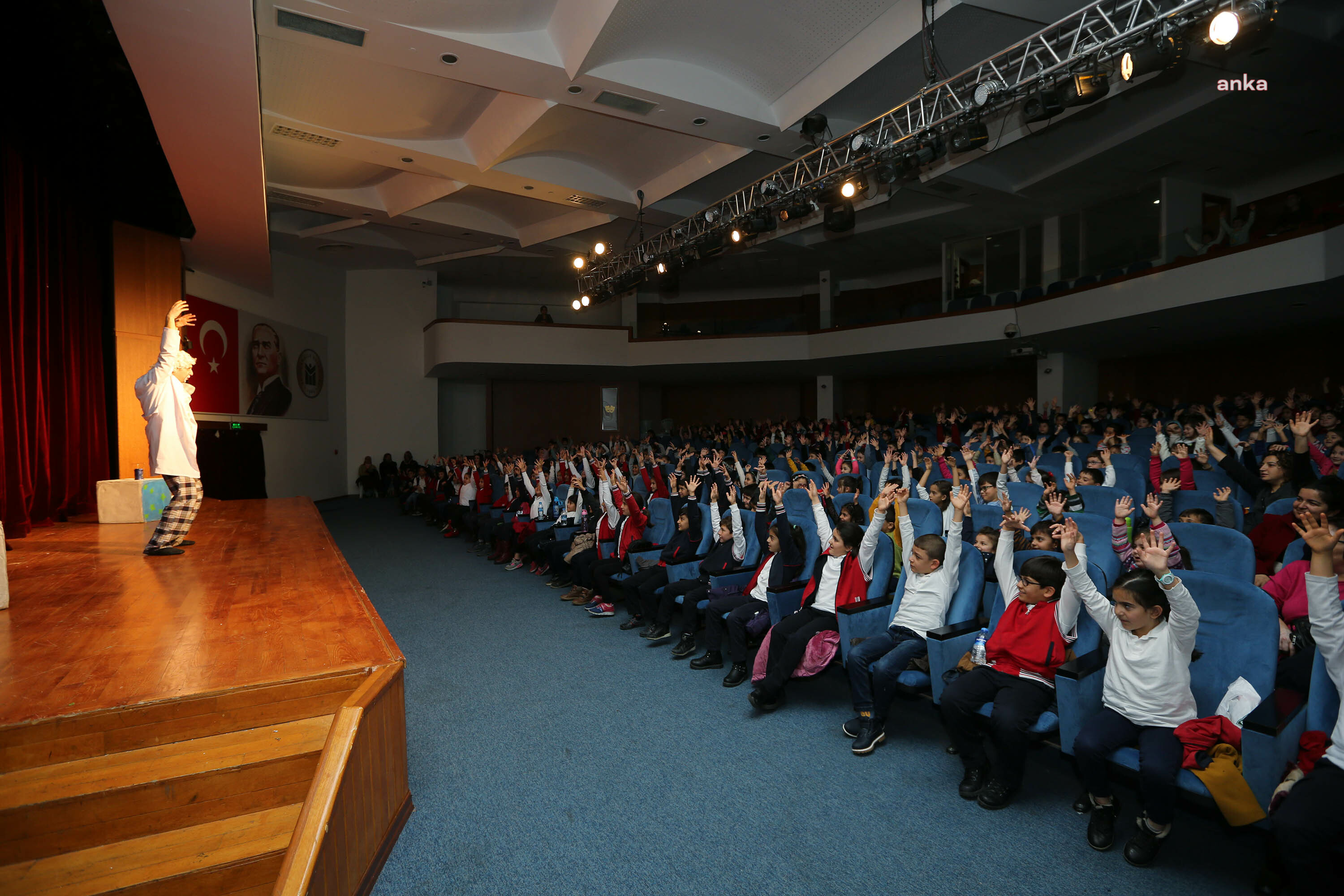 YENİMAHALLE BELEDİYESİ’NDEN ÇOCUKLAR İÇİN BİR DİZİ ETKİNLİK