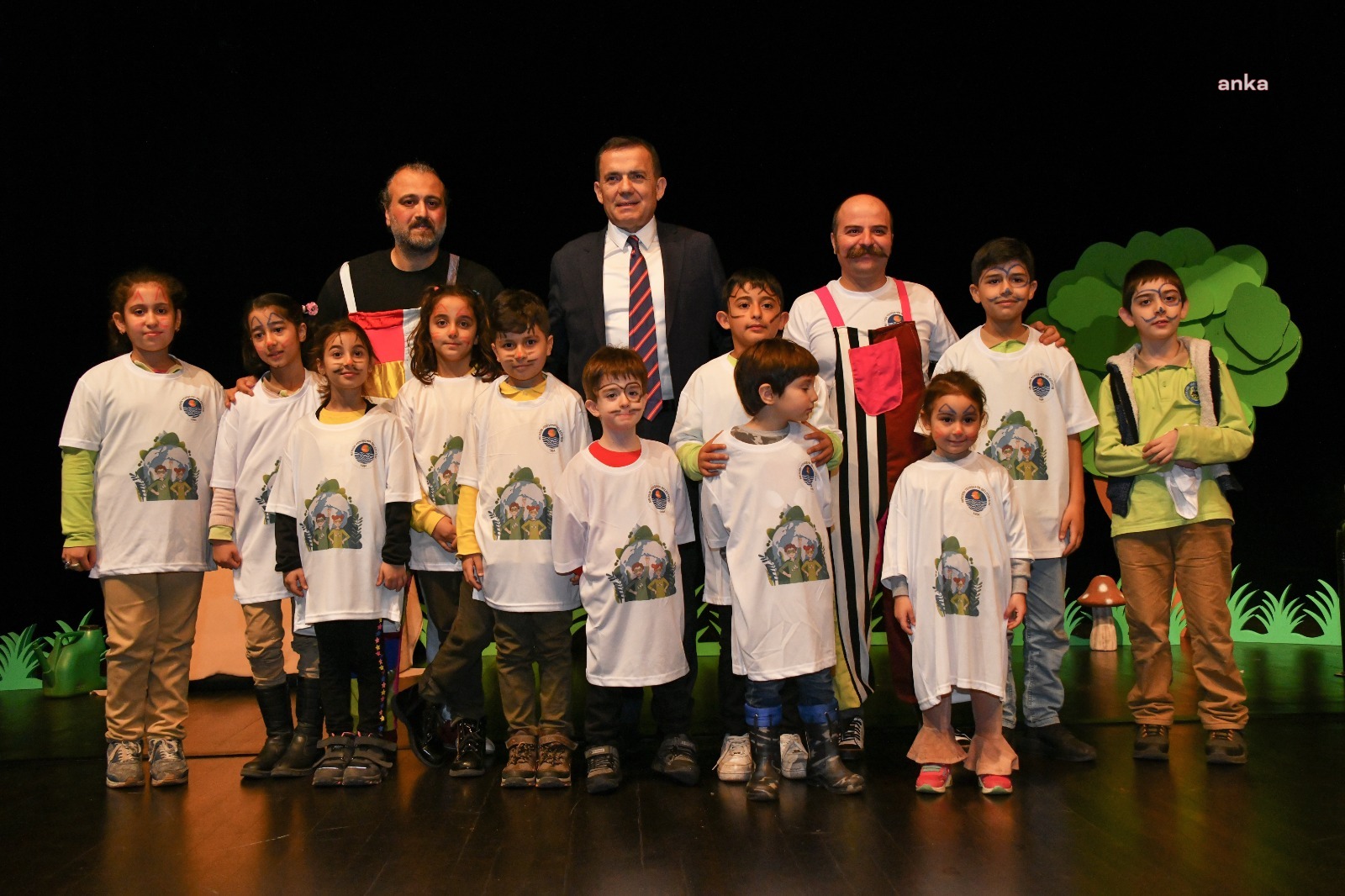 ‘MASAL GEZGİNLERİ’ OYUNU, '1. ENERJİ GÜNLERİ’NDE YENİŞEHİRLİ ÇOCUKLARLA BULUŞTU