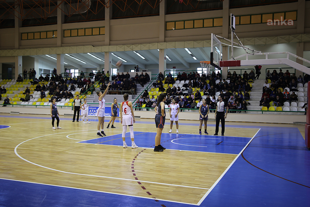 BURHANİYE KADIN BASKETBOL TAKIMININ HEDEFİ ŞAMPİYONLUK
