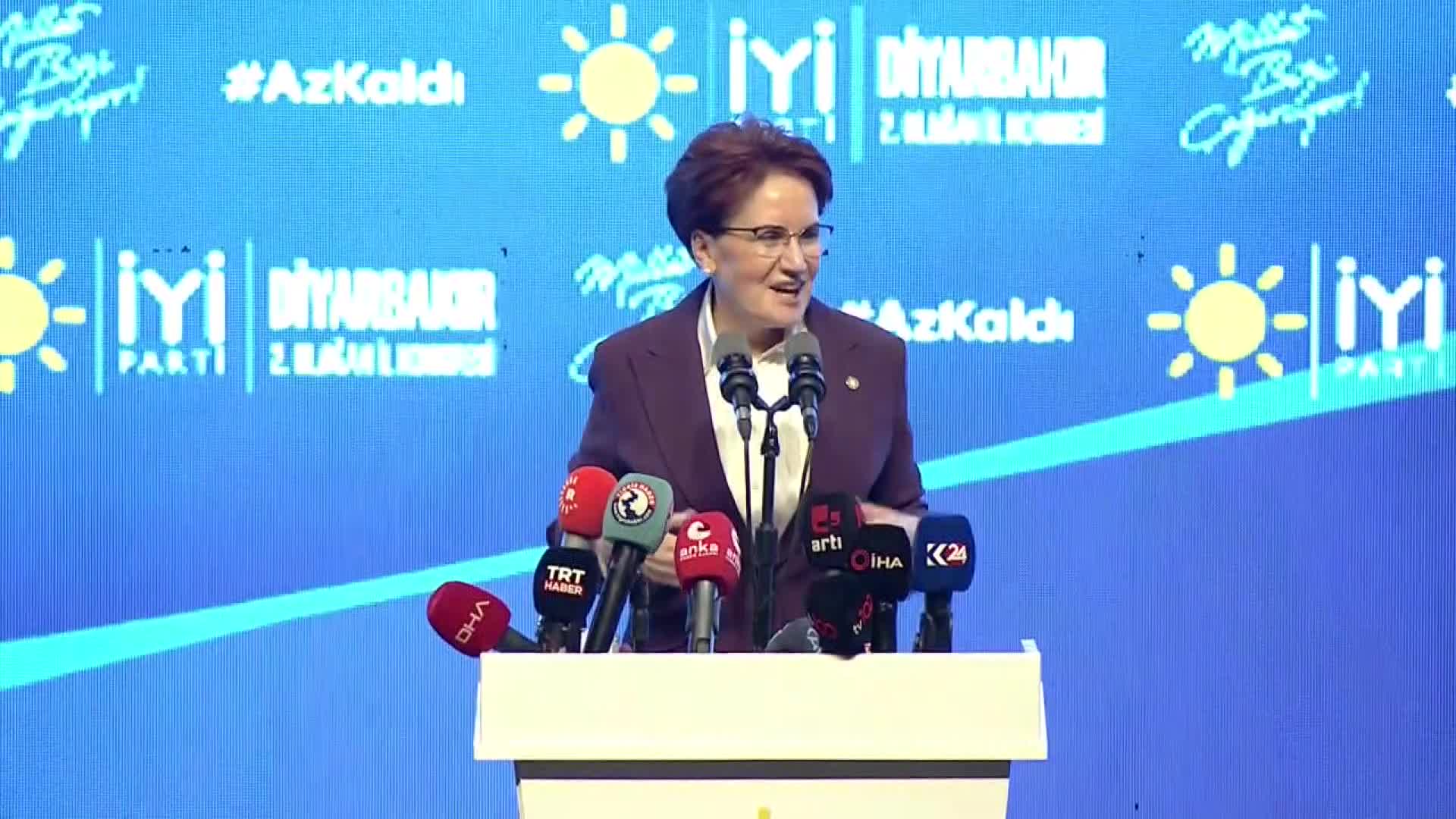 AKŞENER'DEN DİYARBAKIR KONGRESİ’NDE '14 MAYIS' MESAJI: “YETER SÖZ MİLLETİNDİR DİYECEĞİMİZ MUKADDES BİR MİLAT OLACAK. SARAY ONLARINSA SANDIK BİZİMDİR, ZULÜM ONLARINSA MAYISLAR BİZİMDİR”