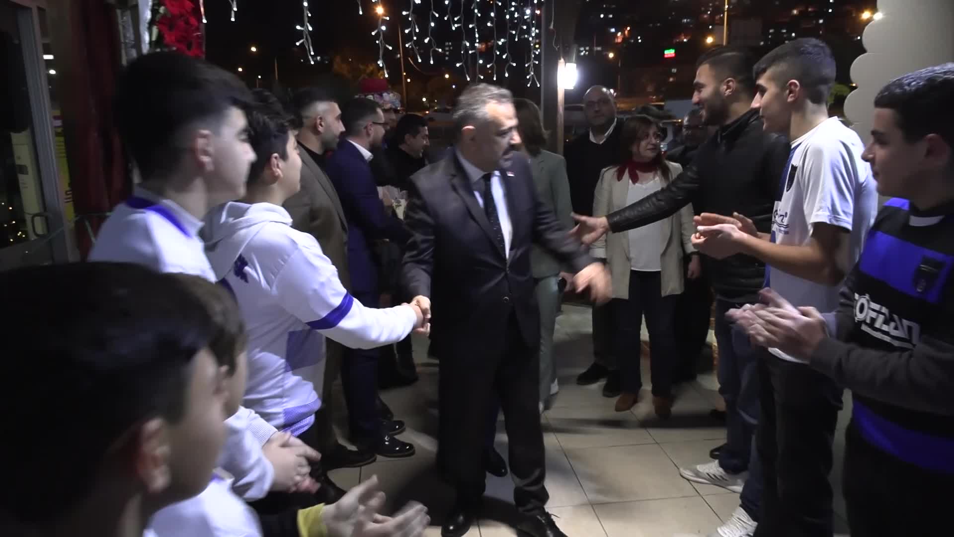 BAYRAKLI BELEDİYE BAŞKANI SANDAL’DAN SPORDA BİRLİK MESAJI