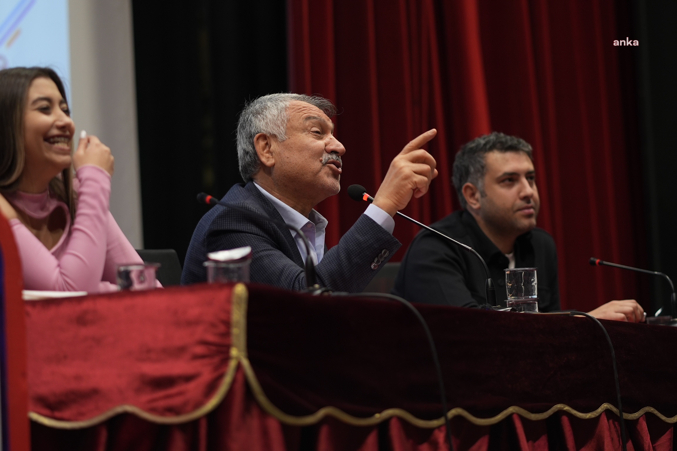 ZEYDAN KARALAR, ADANALI GENÇLERLE BULUŞTU