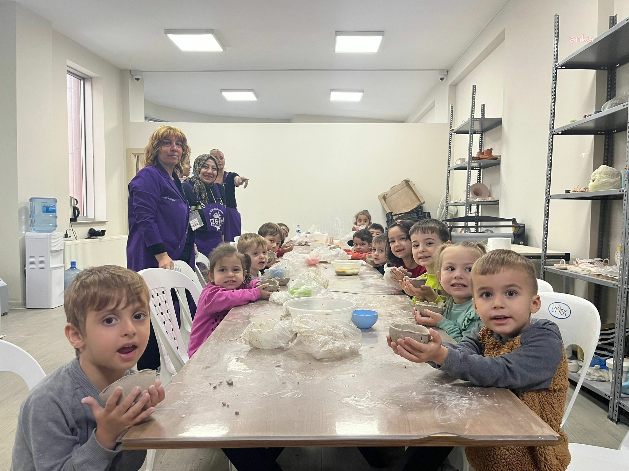 İZMİT BELEDİYESİ KADIN GİRİŞİMCİLER MERKEZİ'NDE ÇOCUK ATÖLYELERİ BAŞLIYOR