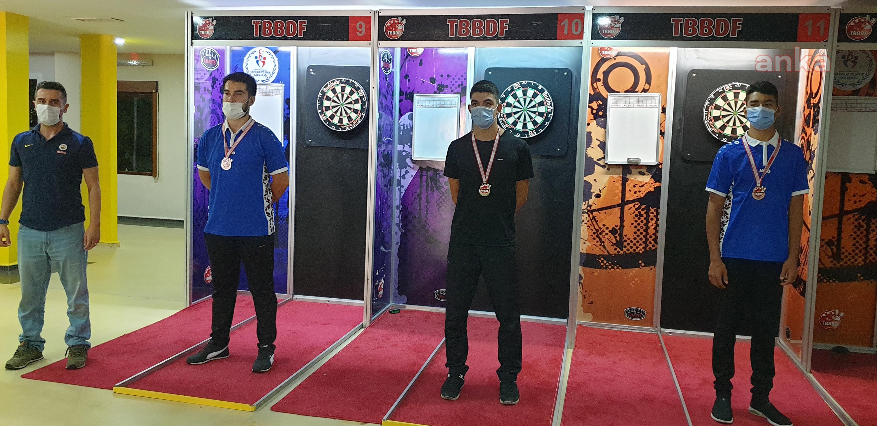YENİMAHALLE'NİN SPORCULARI, DART TURNUVASINA DAMGA VURDU
