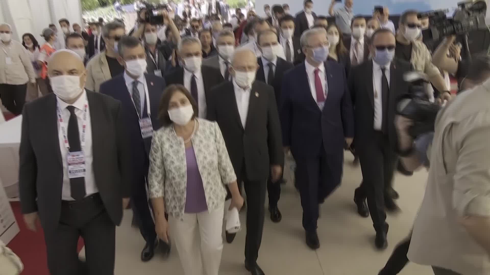 ÇANKAYA BELEDİYESİ, ASFALT ÇALIŞMALARINI SÜRDÜRÜYOR