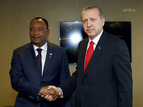 CUMHURBAŞKANI ERDOĞAN, NİJER CUMHURBAŞKANI ISSOUFOU İLE GÖRÜŞTÜ