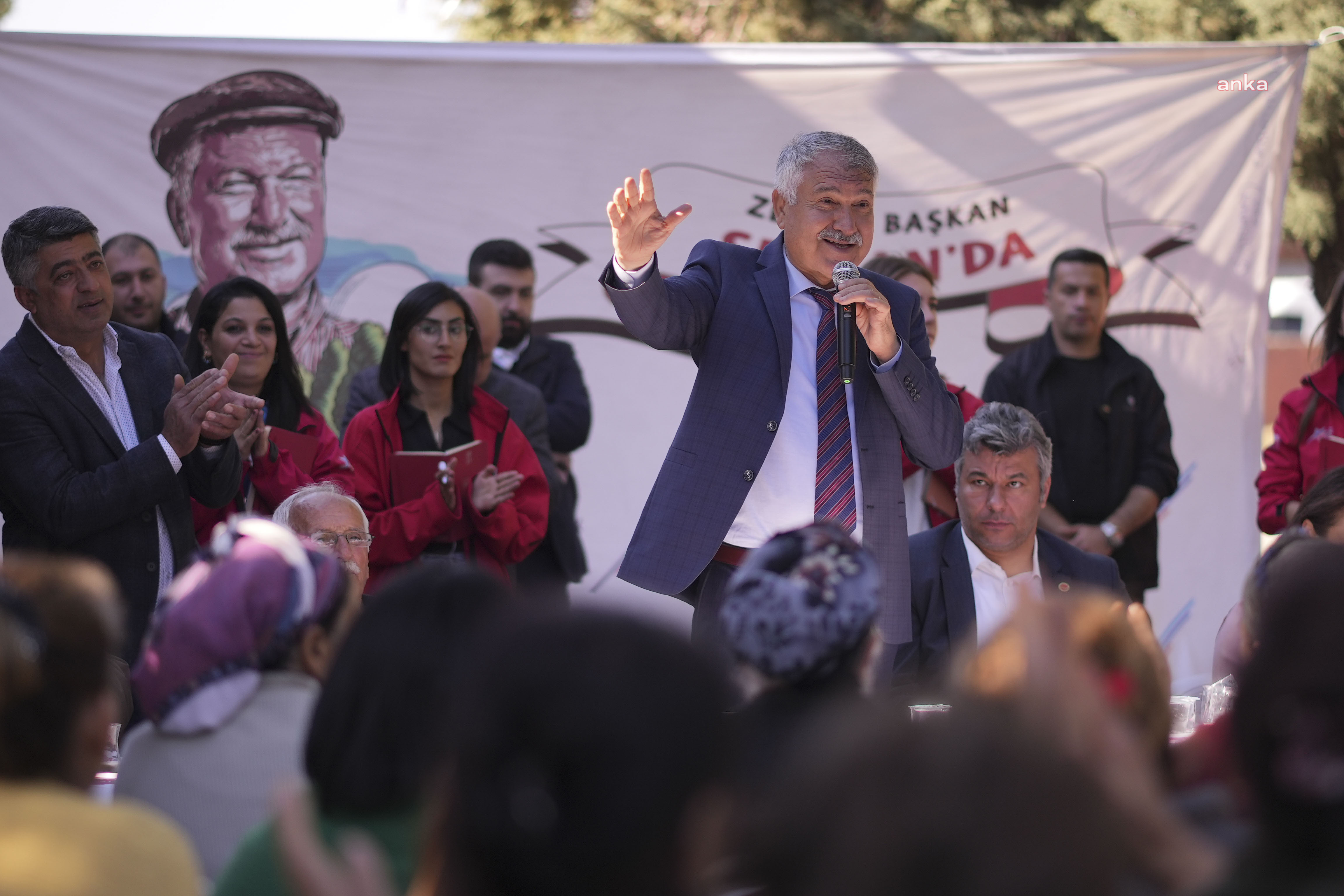 ZEYDAN KARALAR, SEYHAN'IN KÖYLERİNDE İNCELEMELERDE BULUNDU