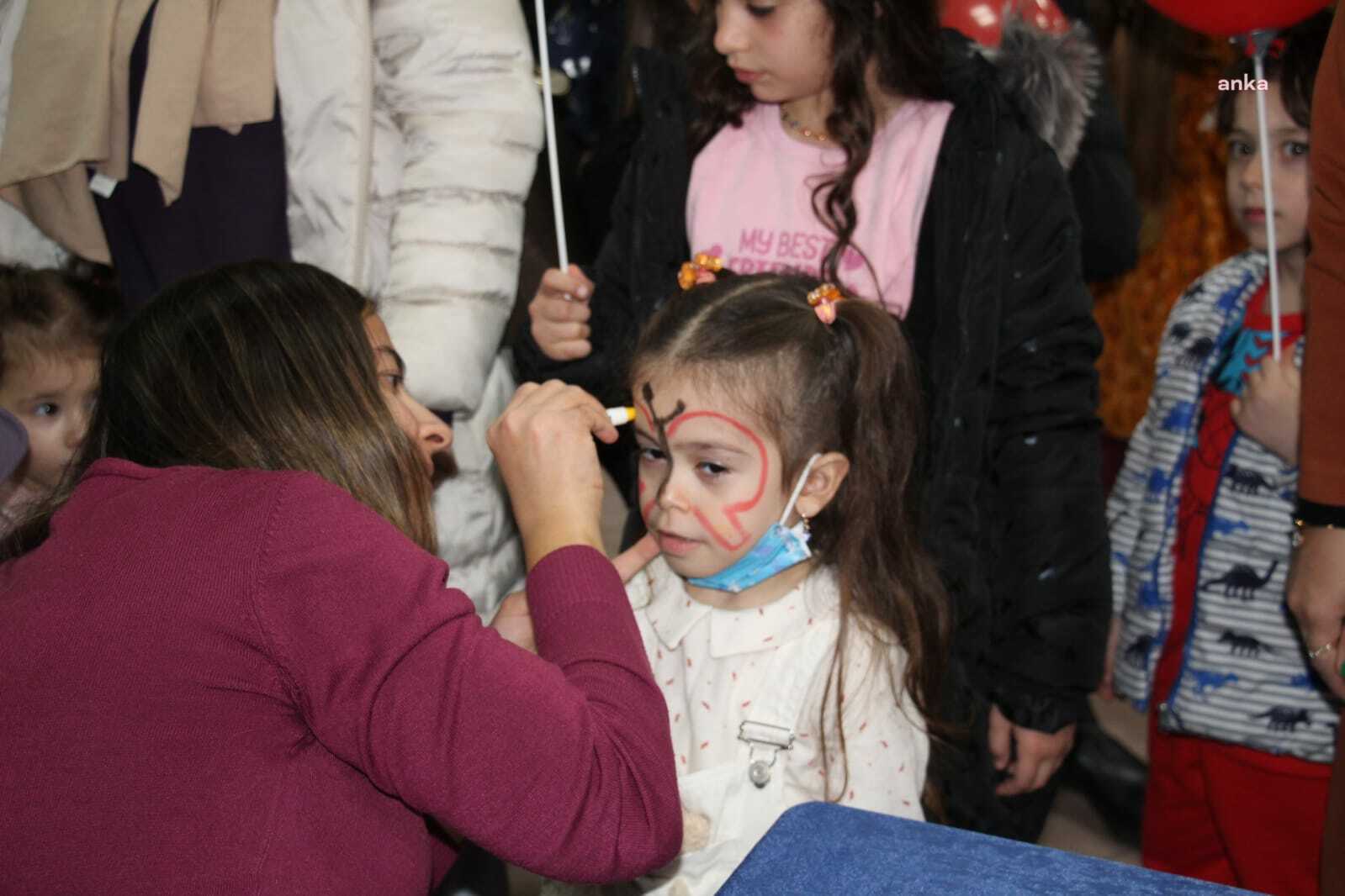 AYDIN BÜYÜKŞEHİR BELEDİYESİ ŞEHİR TİYATROSU ÇOCUKLARLA BULUŞTU