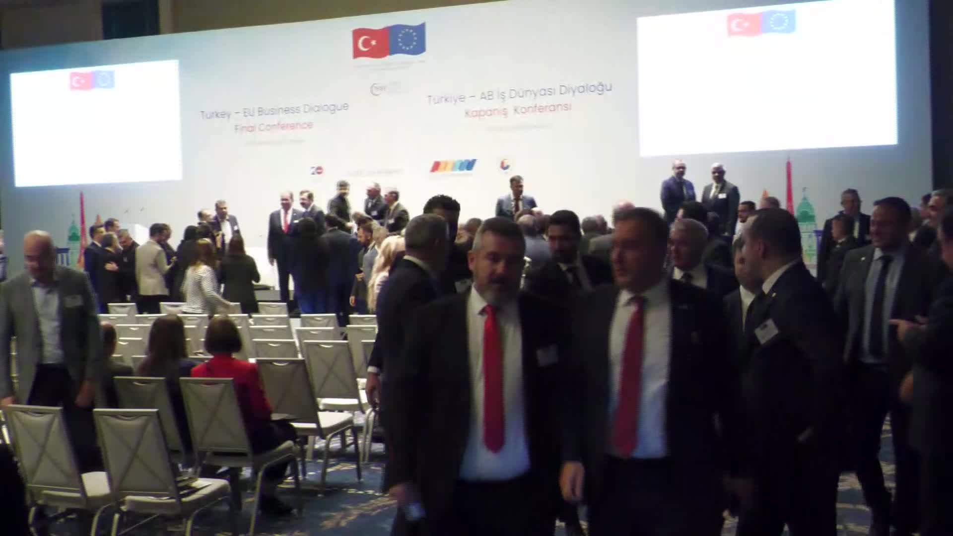 TOBB BAŞKANI HİSARCIKLIOĞLU: “İŞ İNSANLARI İÇİN VİZE TEMİNİNDE YAŞANAN GÜÇLÜKLER, TİCARET HACMİMİZİN ARTIŞ HIZINI OLUMSUZ ETKİLİYOR”
