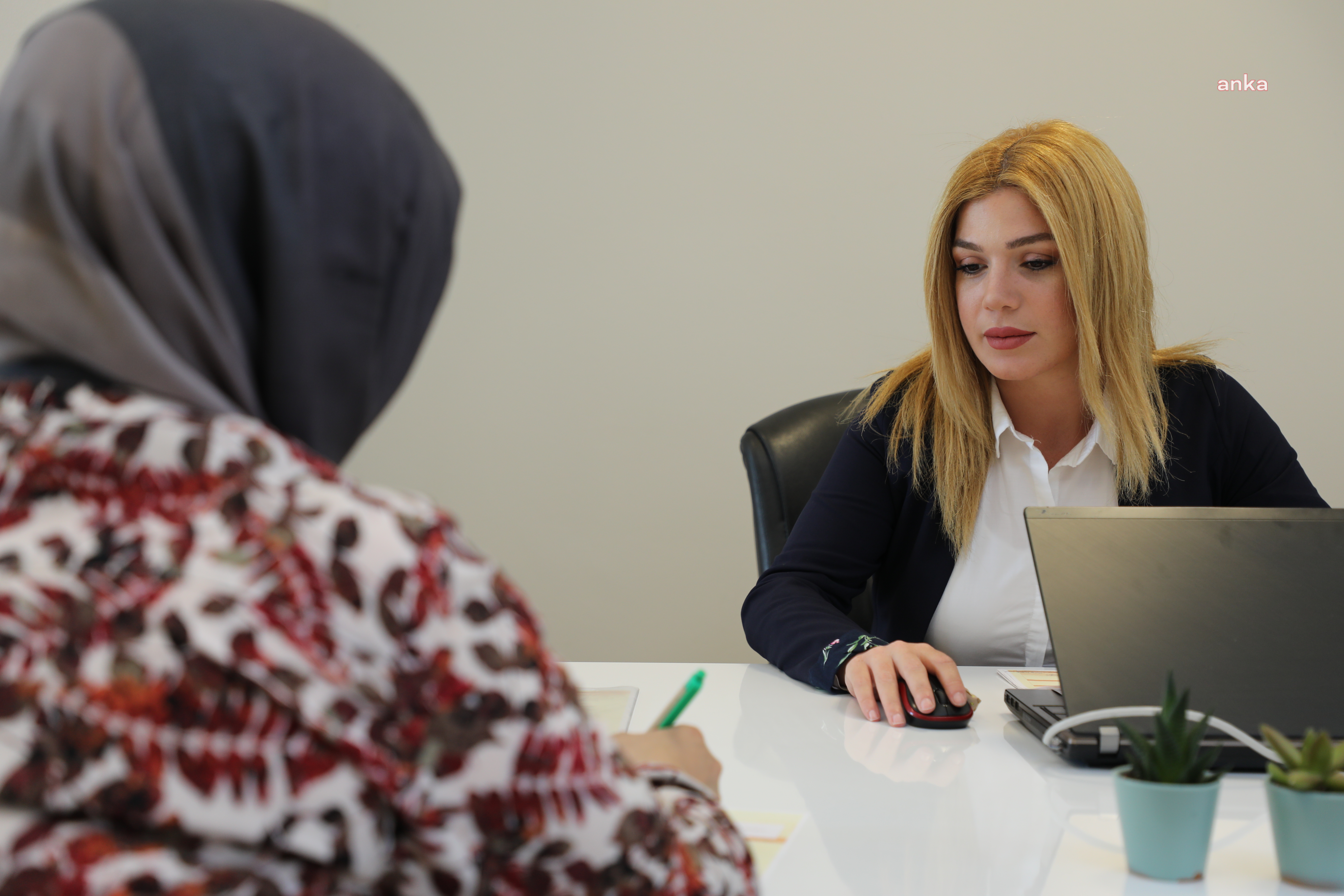 GEMLİK BELEDİYESİ İŞ İSTİHDAM BÜROSU FAALİYETLERİNE DEVAM EDİYOR