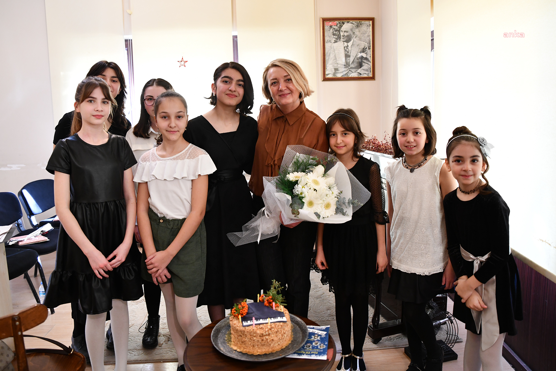TEPEBAŞILI PİYANO ÖĞRENCİLERİ PERFORMANSLARIYLA BEĞENİ TOPLADI
