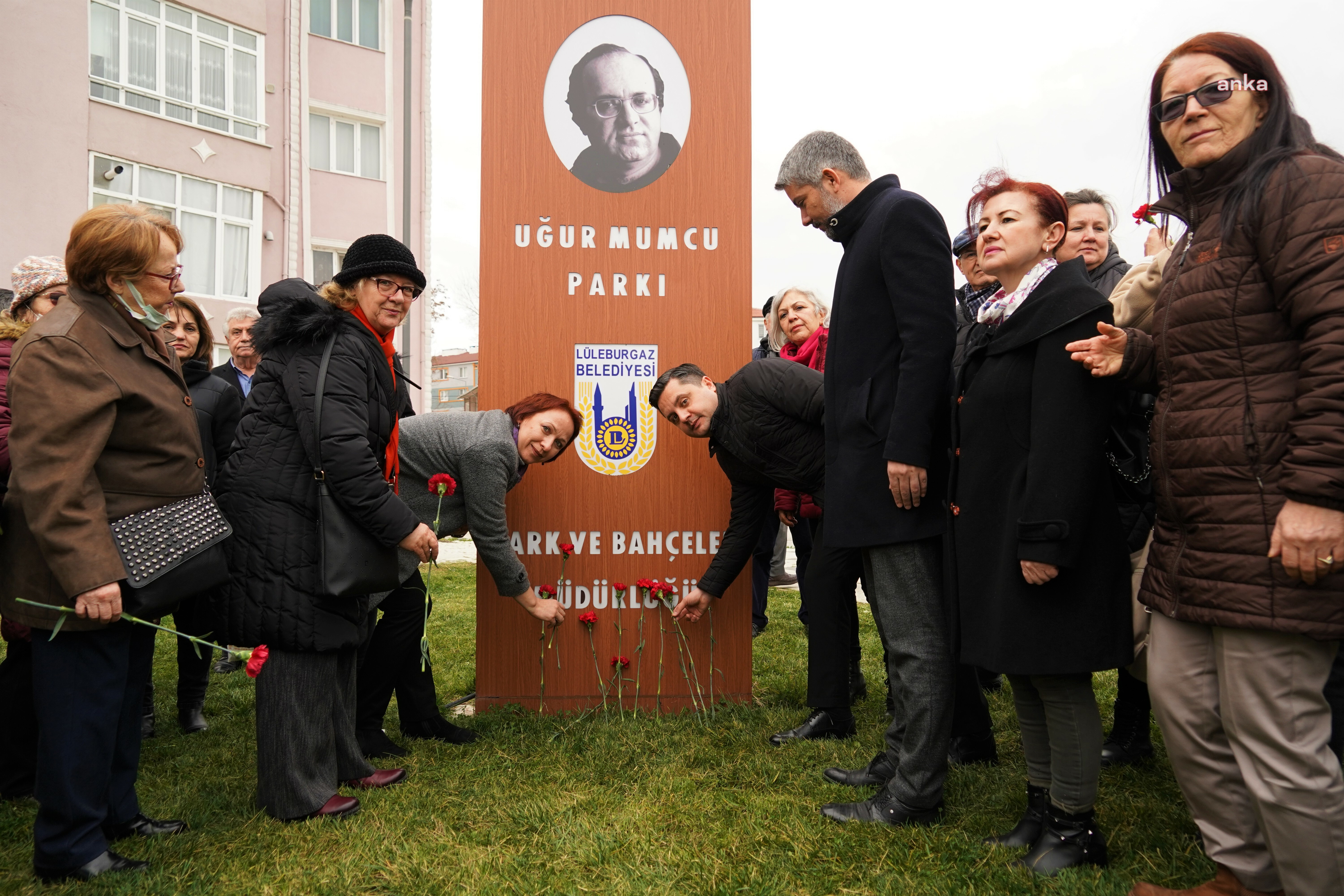 UĞUR MUMCU, LÜLEBURGAZ'DA ADININ YAŞATILDIĞI PARKTA ANILDI