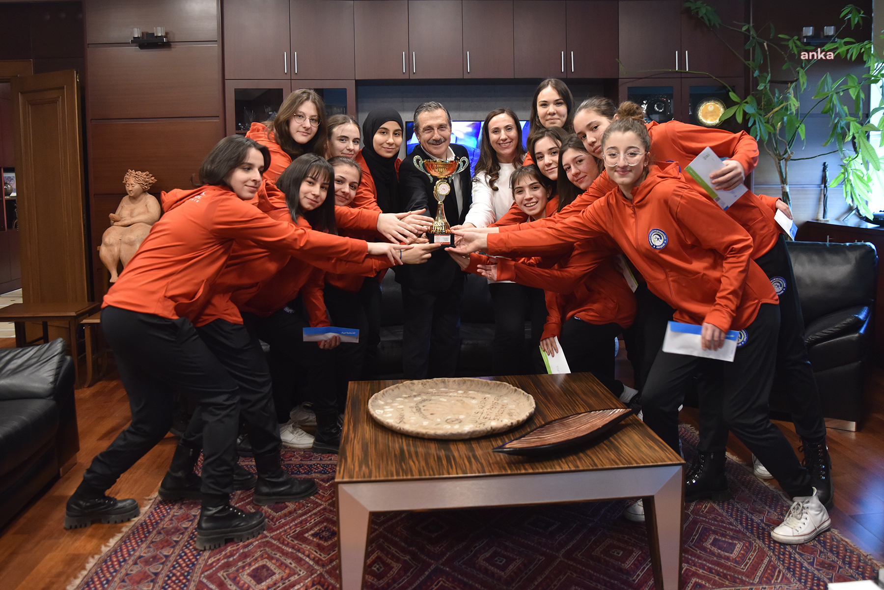 TEPEBAŞI’NIN "SULTANLARINDAN" BELEDİYE BAŞKANI ATAÇ’A ZİYARET