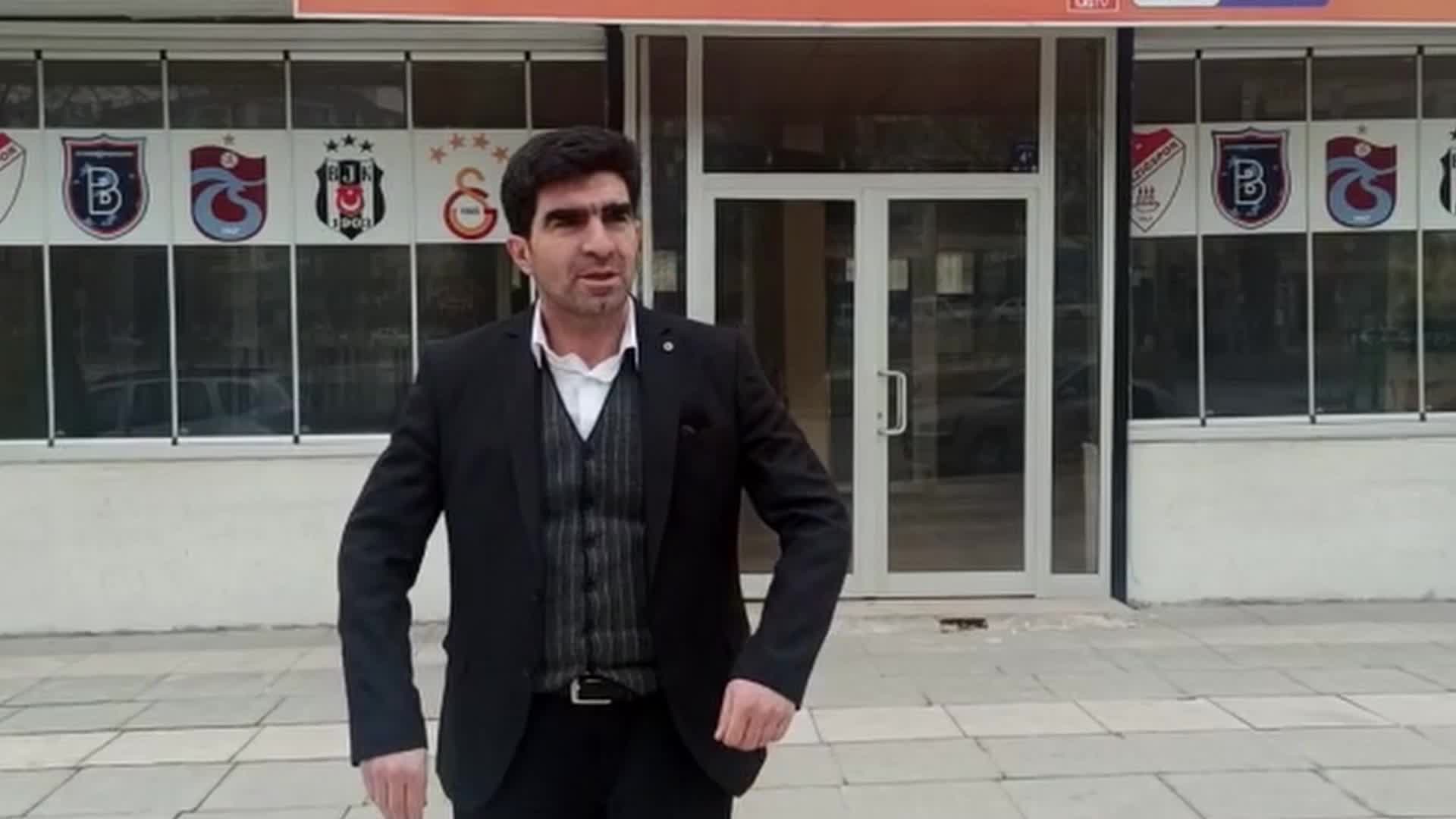 ELÂZIĞ KAHVECİLER VE KIRAATHANECİLER ODASI BAŞKANI, DÜKKANINI KAPATMAK ZORUNDA KALAN ESNAFA DİKKAT ÇEKTİ: “SEÇİMLER YAKLAŞIYOR. HER GÜN BİR AÇILIŞTAYIZ. BUGÜN DE ‘KAPANIŞ TÖRENİ YAPIYORUZ. HER ZAMAN AÇILIŞ PROGRAMI OLMAZ”