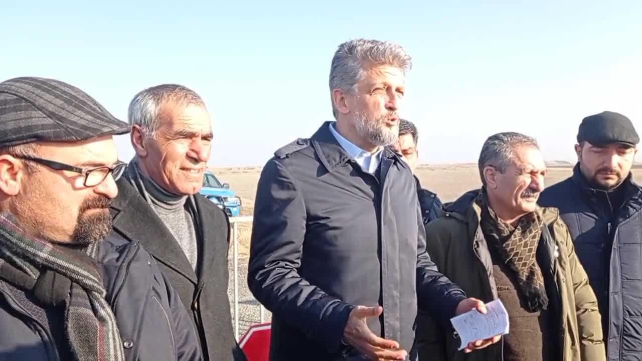 GARO PAYLAN, TÜRKİYE-ERMENİSTAN SINIRINDAN CUMHURBAŞKANI ERDOĞAN’A ÇAĞRI YAPTI: “GELİN BU SINIRI AÇALIM, ADINI DA HRANT DİNK KOYALIM”