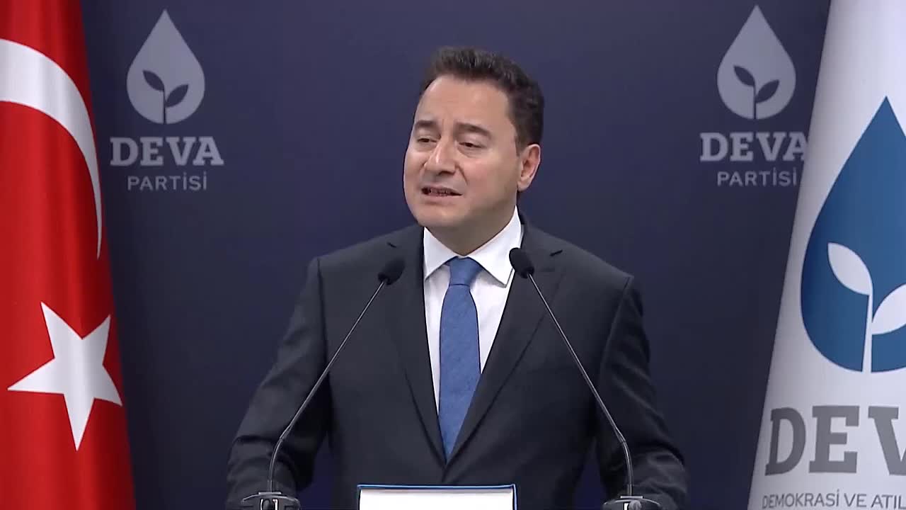 ALİ BABACAN'DAN BAHÇELİ'YE: “GAZETECİ ARKADAŞLARIMIZA ‘İŞİNE BAK’ DEMEK SİZİN HADDİNİZ DEĞİL, O SİZİN HADDİNİZİ AŞAR”